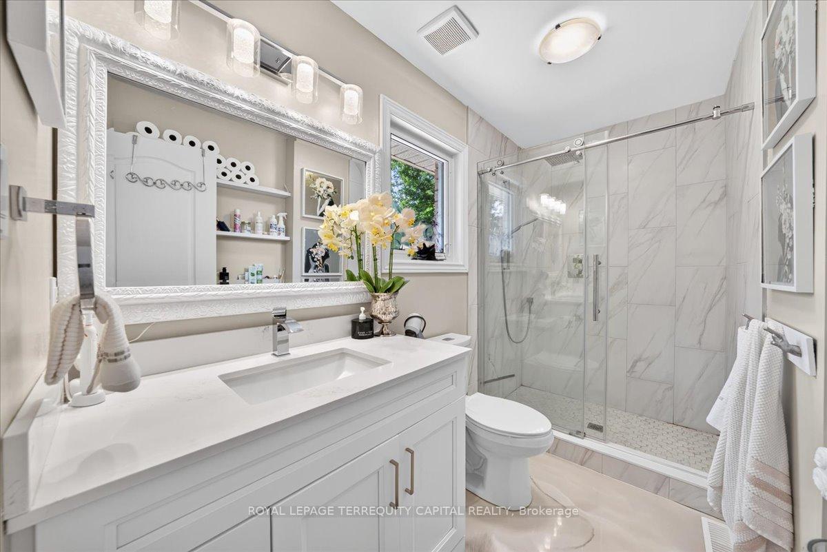 Photo 18 of 1192 St. Vincent Street, Springwater, Midhurst — HOMEH