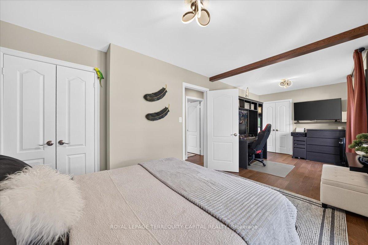 Photo 20 of 1192 St. Vincent Street, Springwater, Midhurst — HOMEH