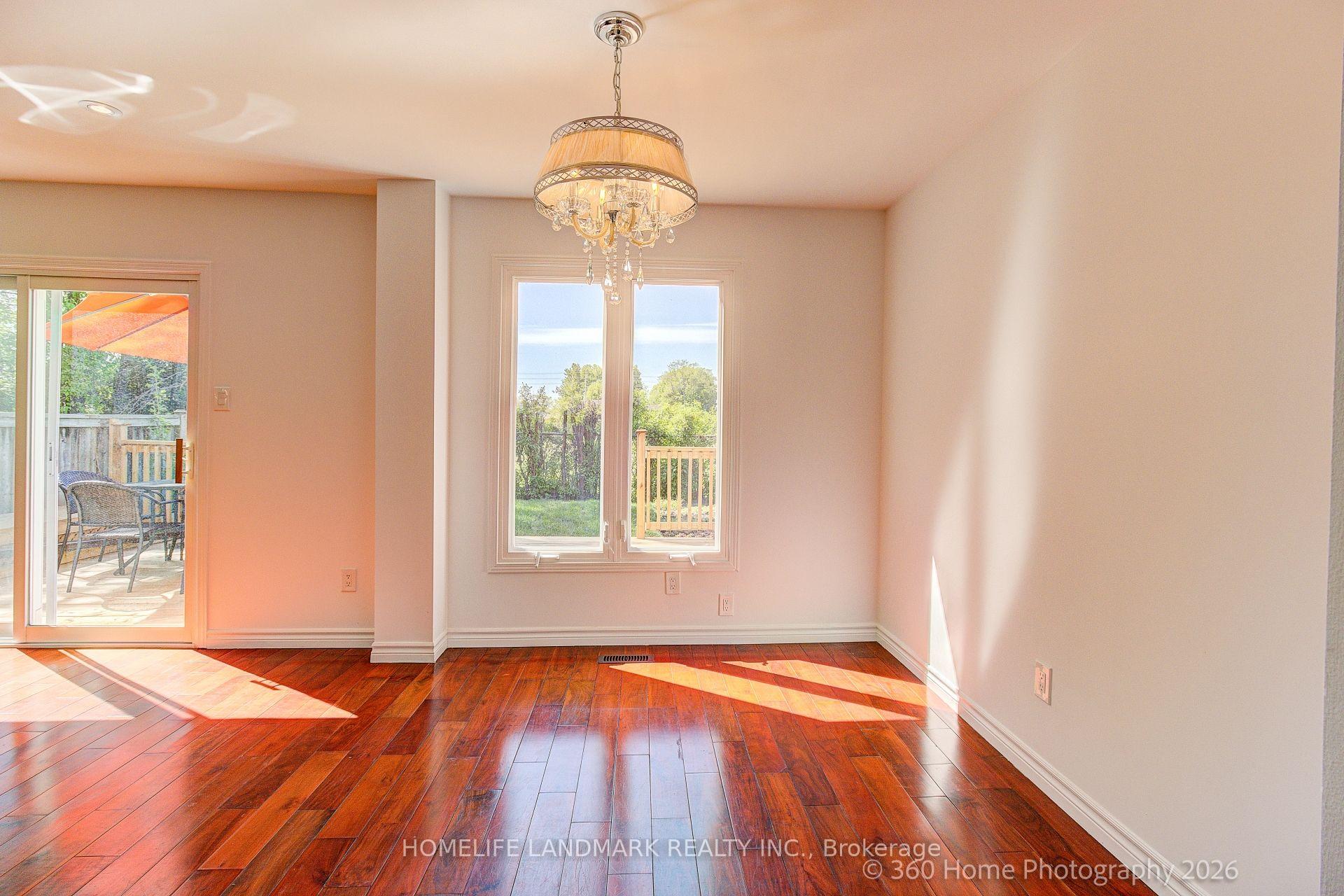 Photo 10 of 33 kitsilano Crescent, Richmond Hill, North Richvale — HOMEH