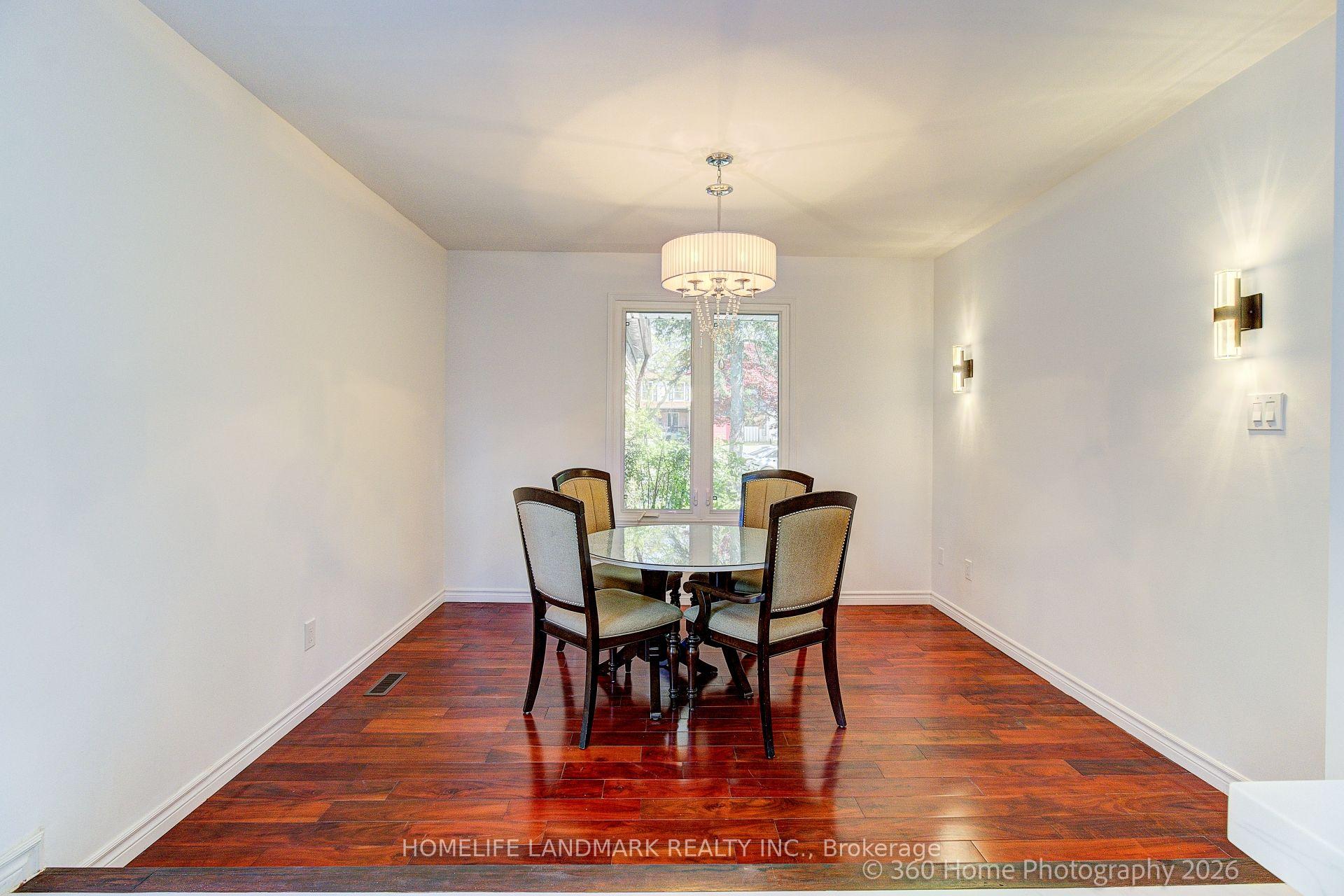 Photo 12 of 33 kitsilano Crescent, Richmond Hill, North Richvale — HOMEH