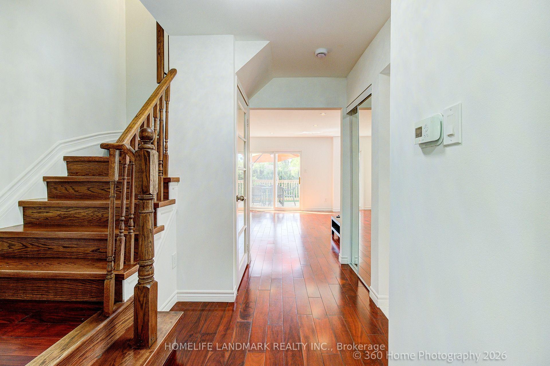 Photo 15 of 33 kitsilano Crescent, Richmond Hill, North Richvale — HOMEH