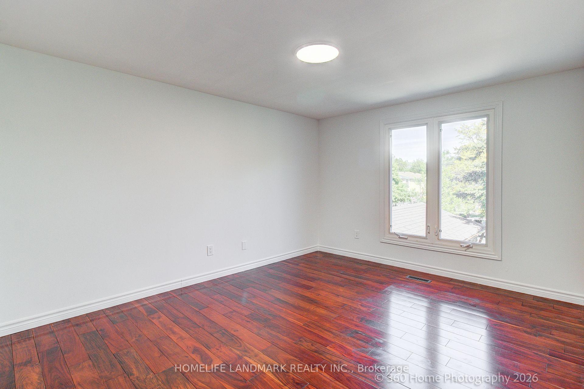 Photo 17 of 33 kitsilano Crescent, Richmond Hill, North Richvale — HOMEH