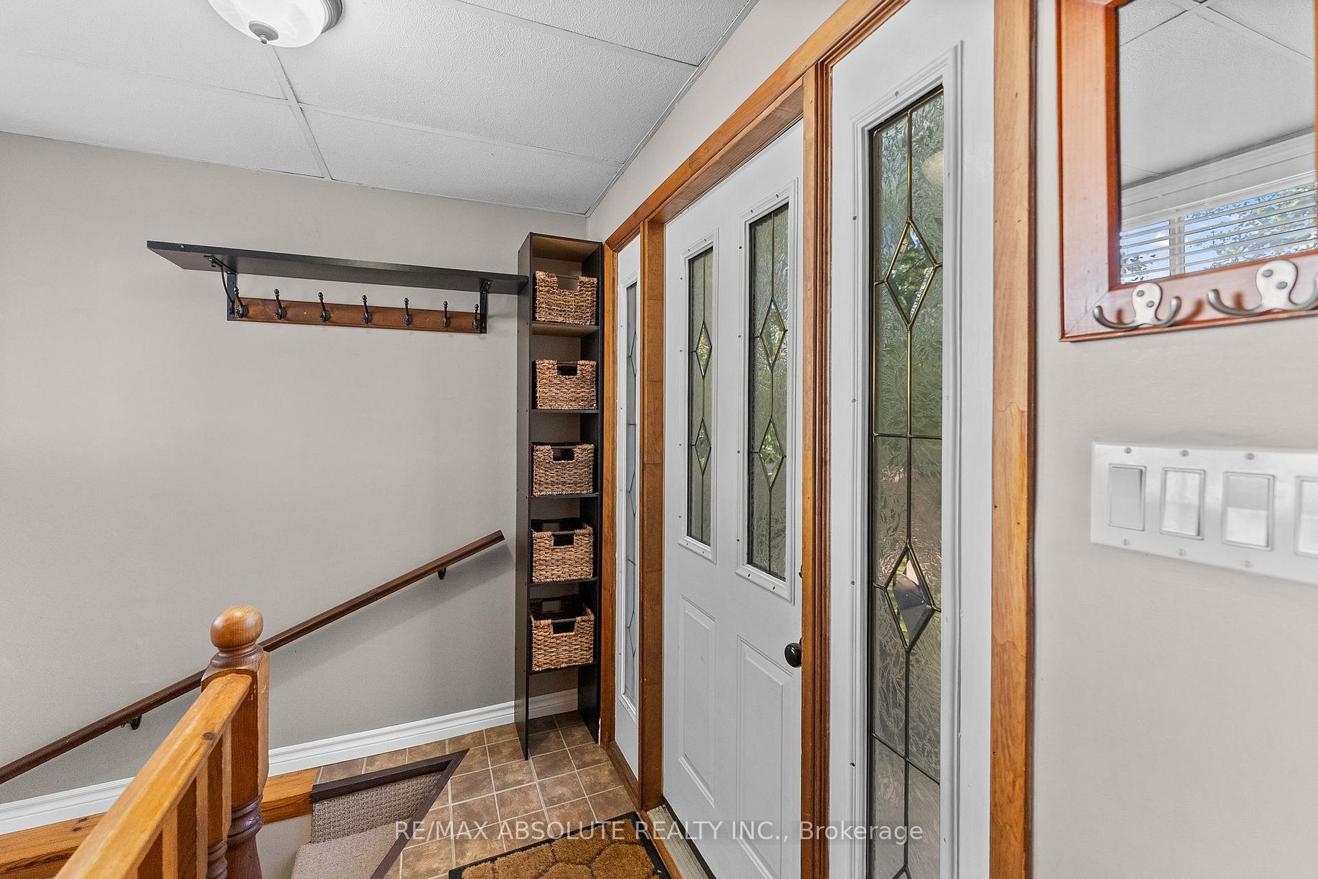 Photo 4 of 470 Bayview Drive, Ottawa, Constance Bay — HOMEH
