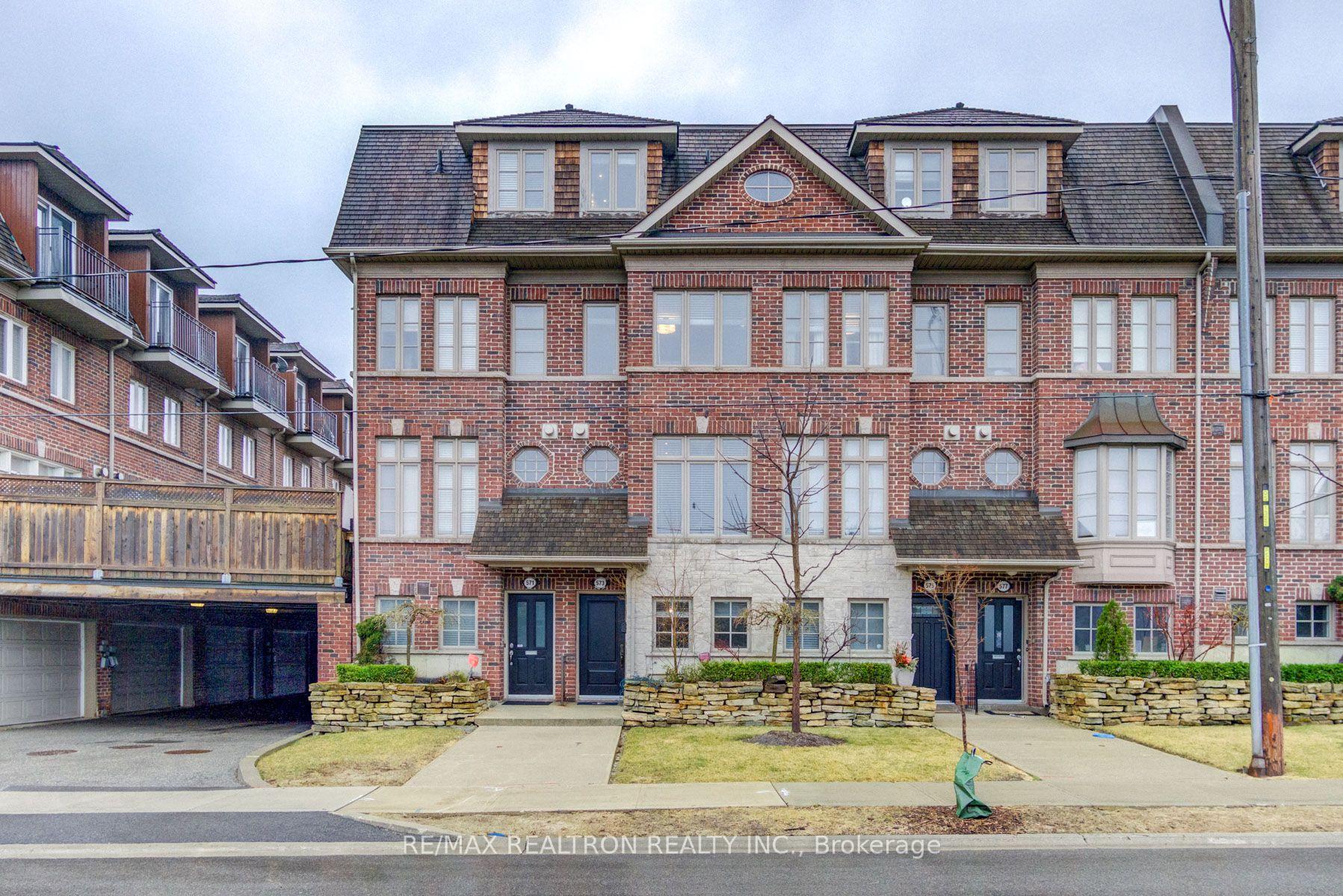 Photo 1 of 573 Oxford Street, Etobicoke, Mimico — HOMEH