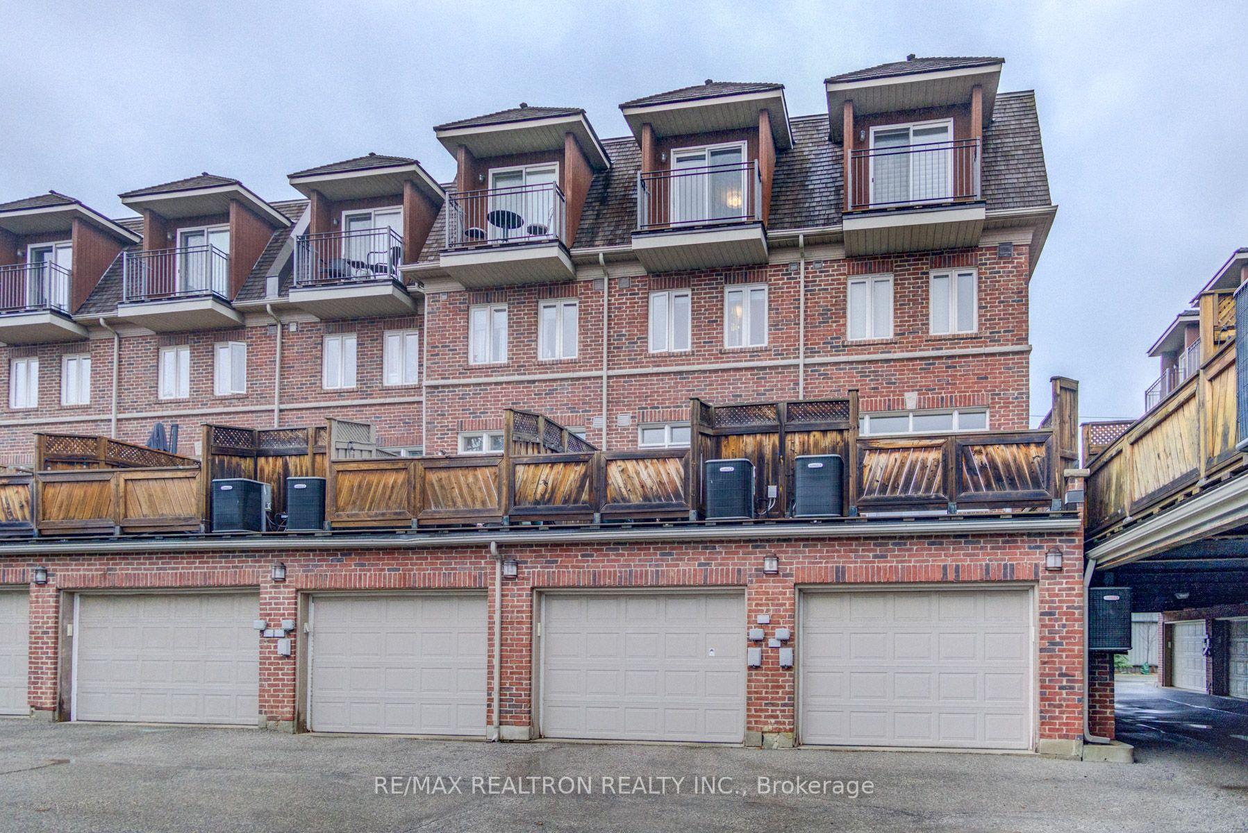 Photo 21 of 573 Oxford Street, Etobicoke, Mimico — HOMEH