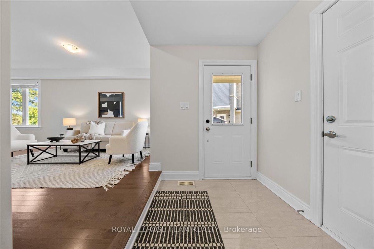 Photo 3 of 227 Bert Hall Street, Arnprior, Arnprior — HOMEH
