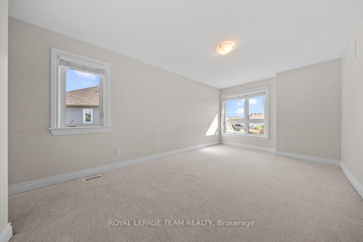 Photo 23 of 227 Bert Hall Street, Arnprior, Arnprior — HOMEH