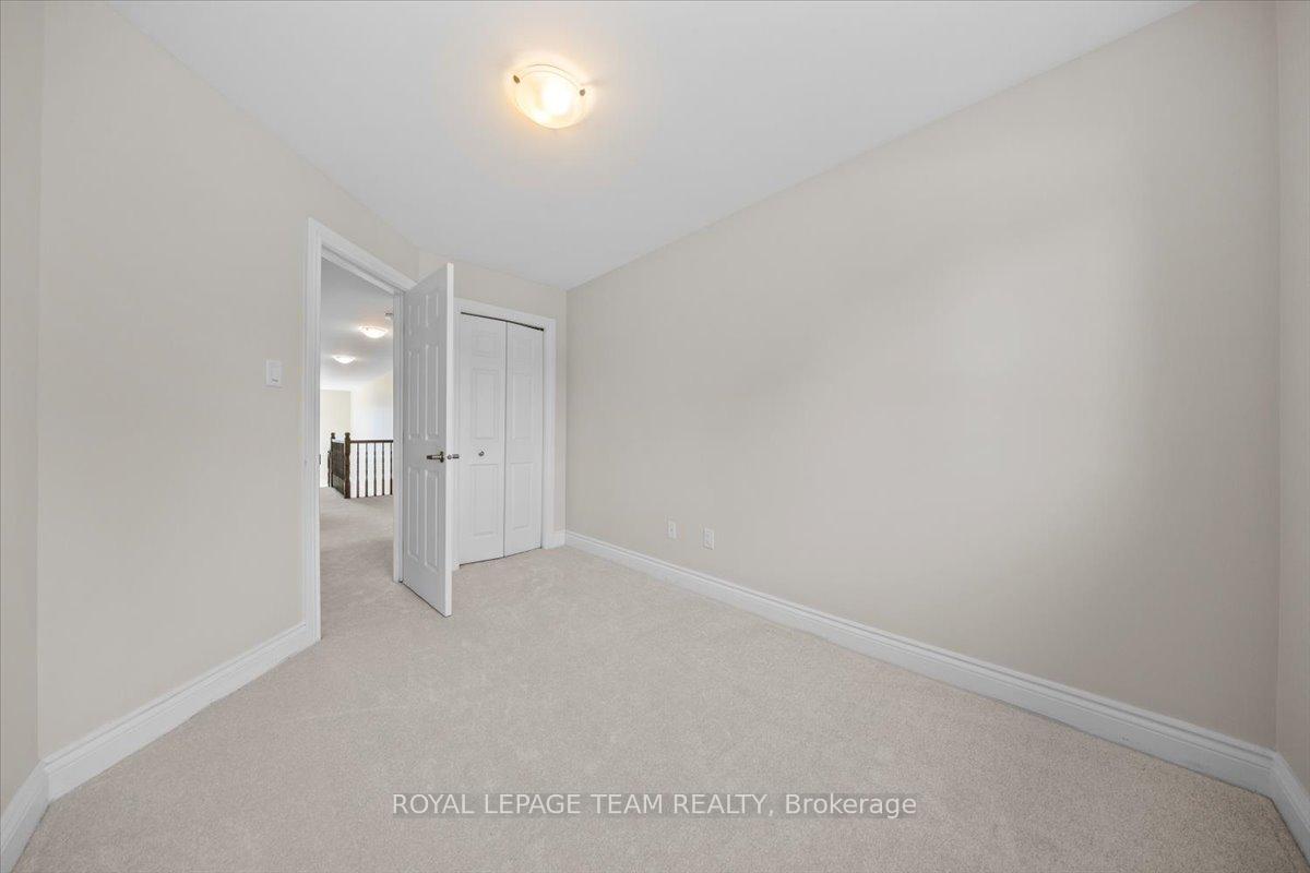 Photo 31 of 227 Bert Hall Street, Arnprior, Arnprior — HOMEH