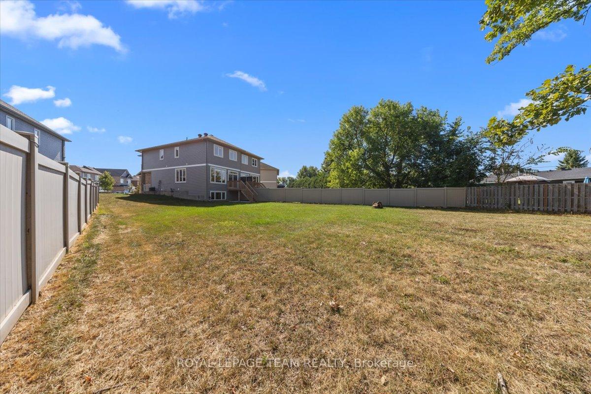 Photo 46 of 227 Bert Hall Street, Arnprior, Arnprior — HOMEH