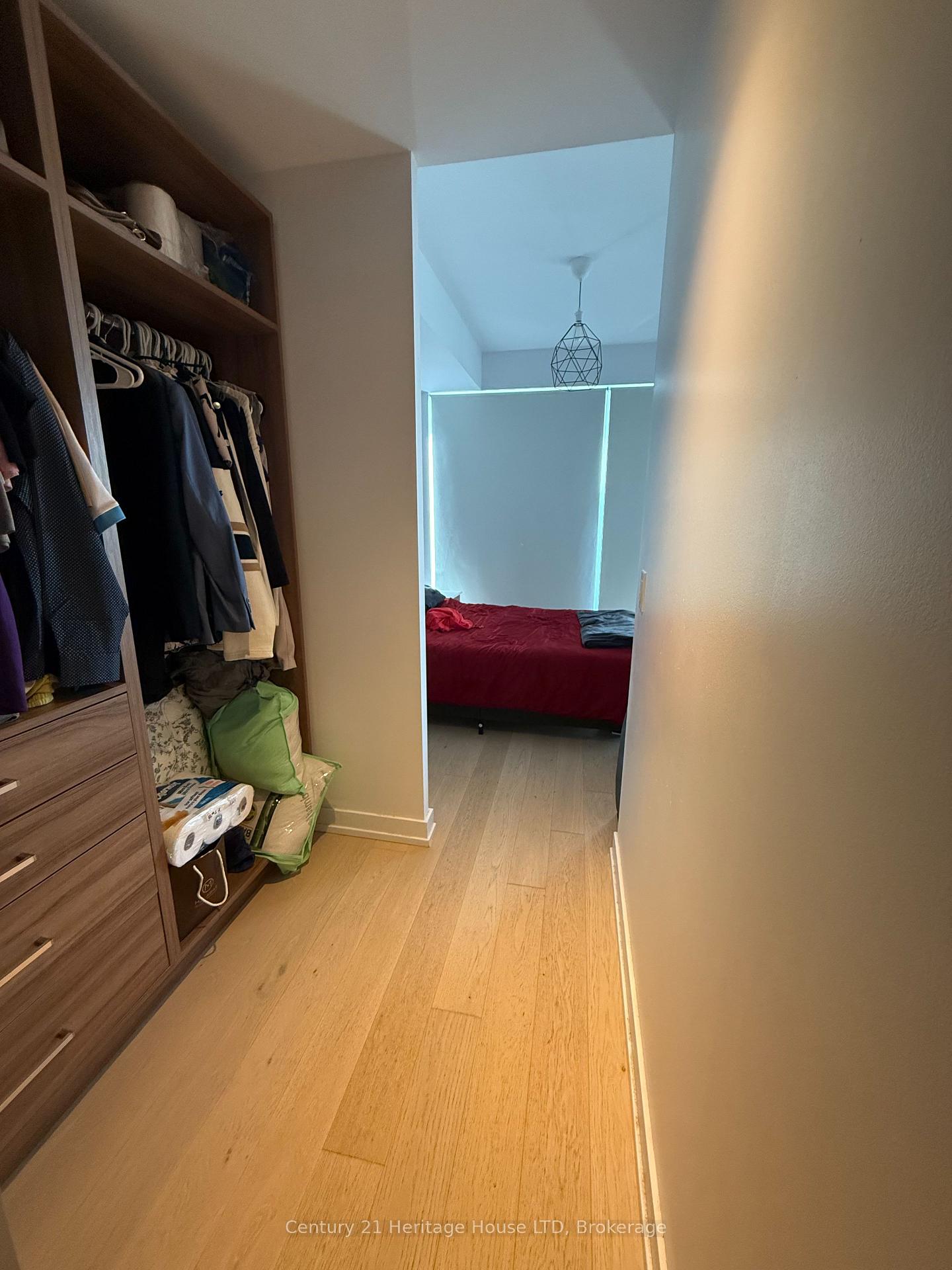 Photo 8 of Unit 4403, 488 University Avenue, Toronto, Kensington-Chinatown — HOMEH