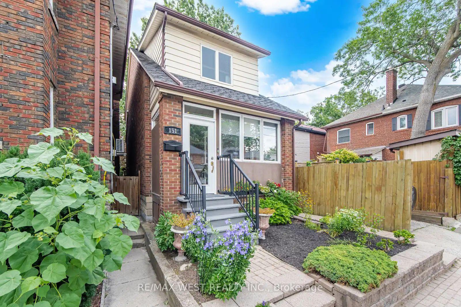 Photo 39 of 151 Jane Street, Toronto, Runnymede-Bloor West Village — HOMEH