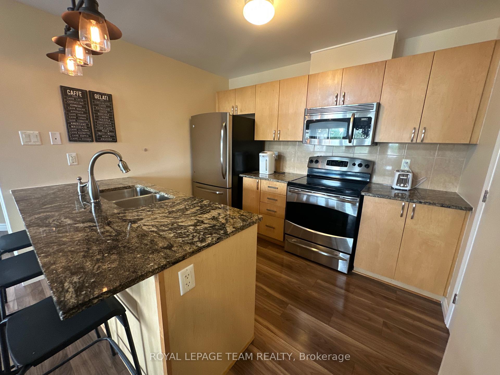 Photo 9 of Unit C, 763 Cedar Creek Drive, Ottawa, Blossom Park/Kemp Park/Findlay Creek — HOMEH