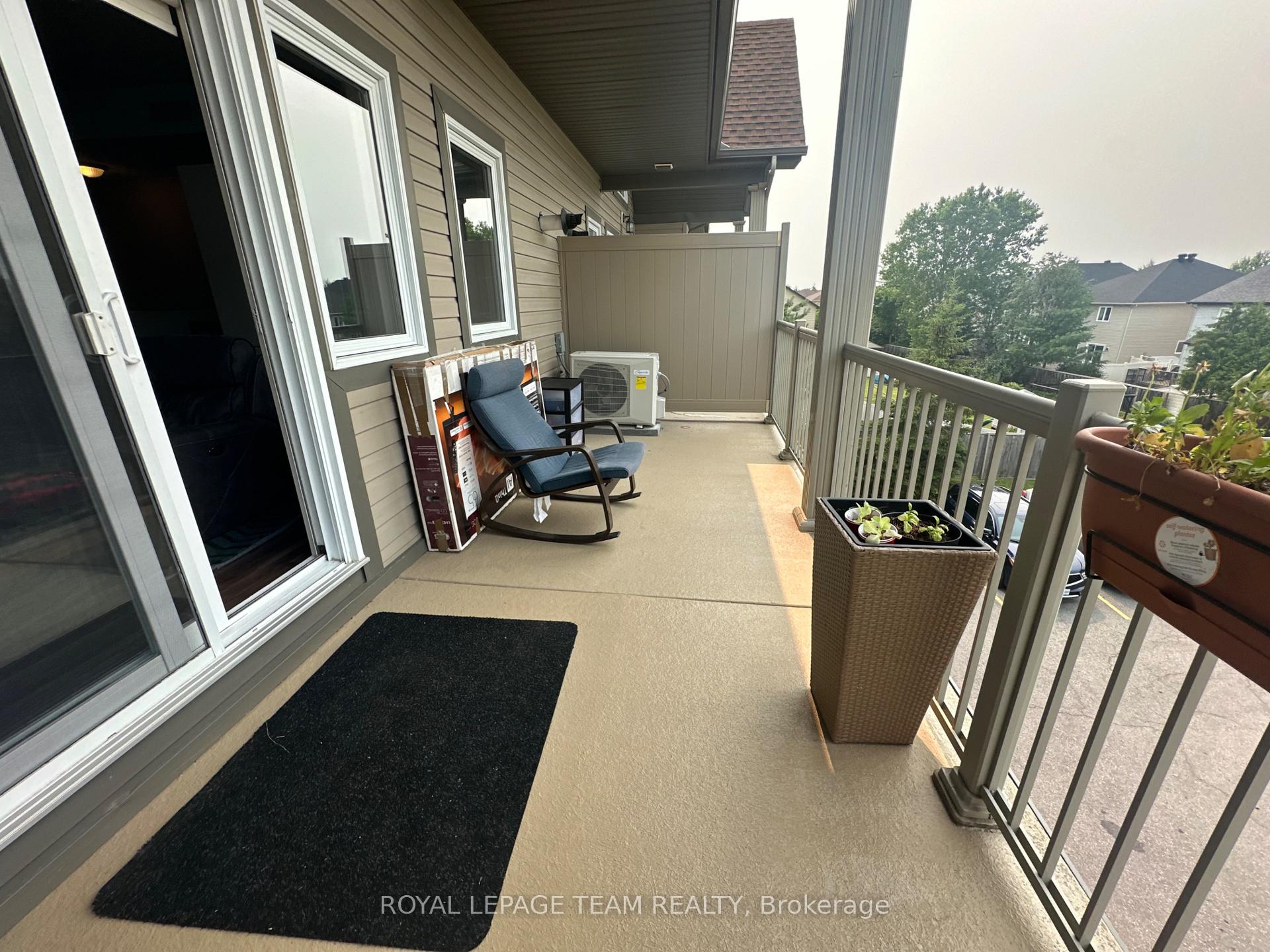 Photo 15 of Unit C, 763 Cedar Creek Drive, Ottawa, Blossom Park/Kemp Park/Findlay Creek — HOMEH