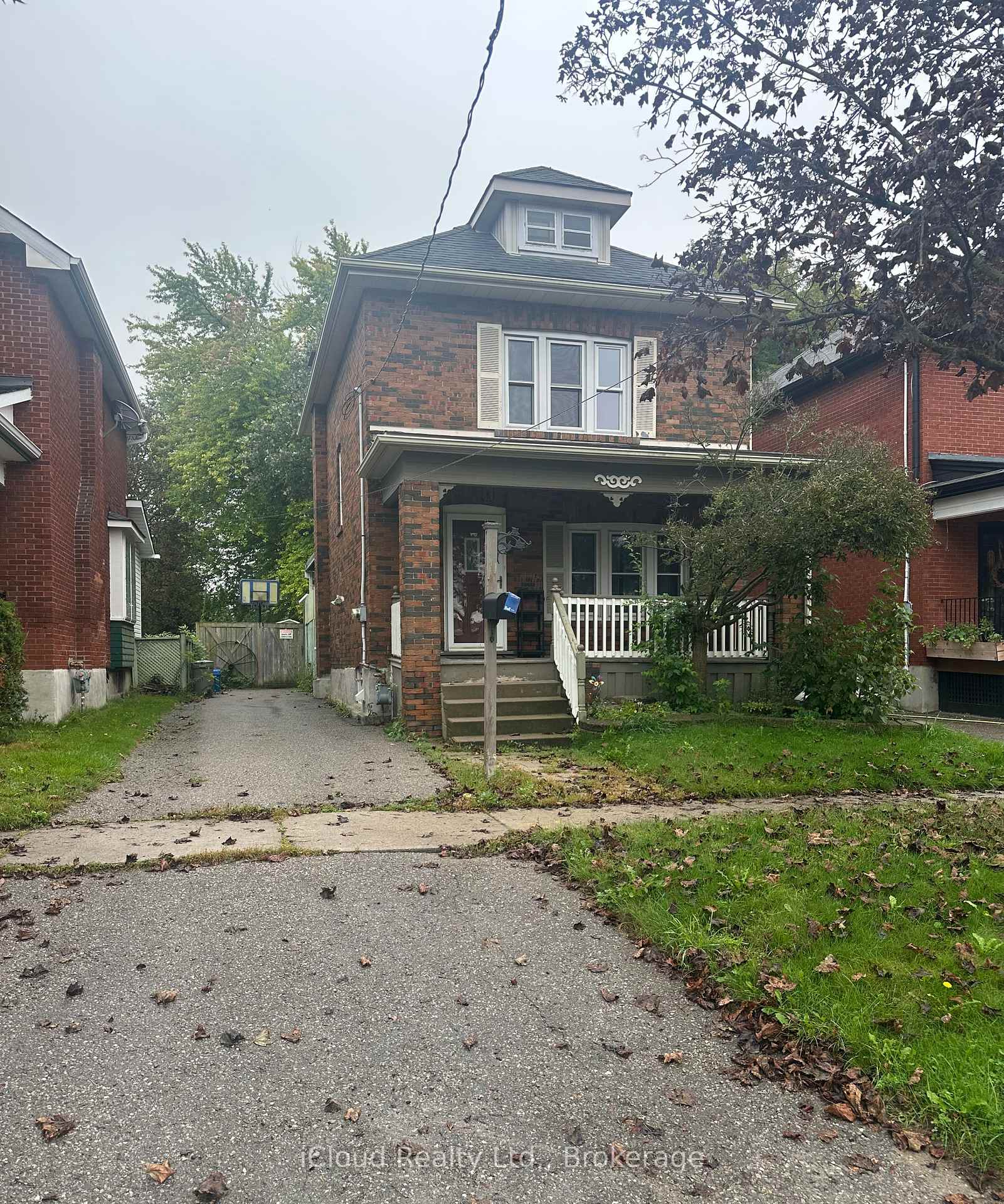 Photo 1 of 27 Buckingham Avenue, Oshawa, O'Neill — HOMEH