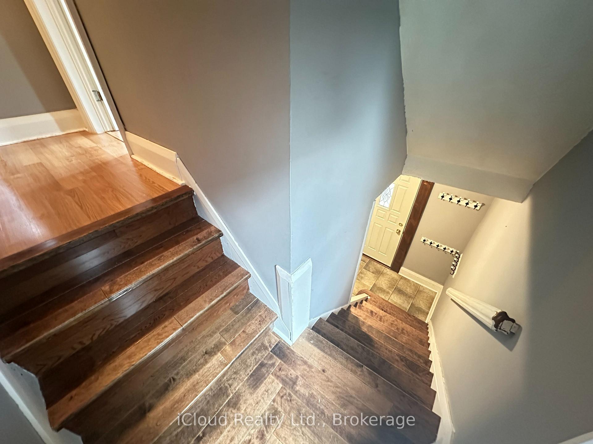 Photo 19 of 27 Buckingham Avenue, Oshawa, O'Neill — HOMEH