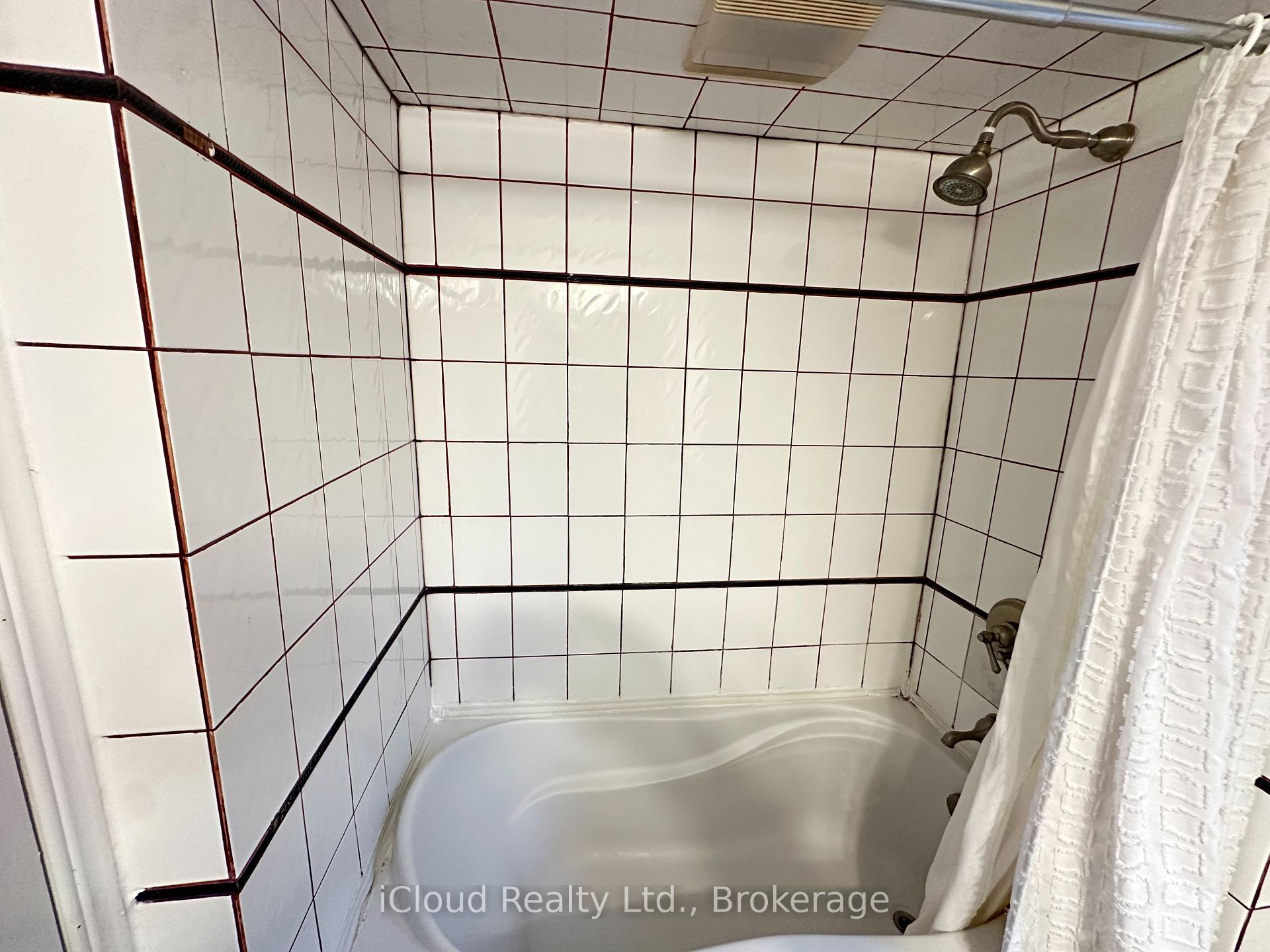 Photo 29 of 27 Buckingham Avenue, Oshawa, O'Neill — HOMEH