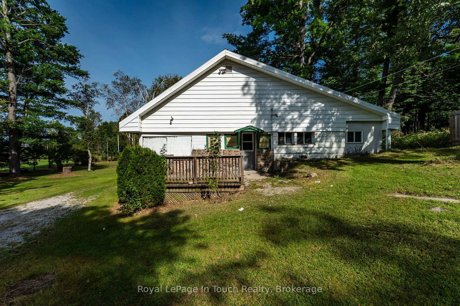 Photo 35 of 3449 Upper Big Chute Road, Severn, Rural Severn — HOMEH