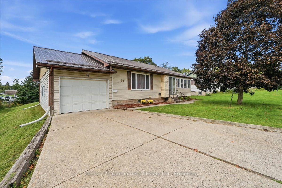 Photo of 18 Dingman Street