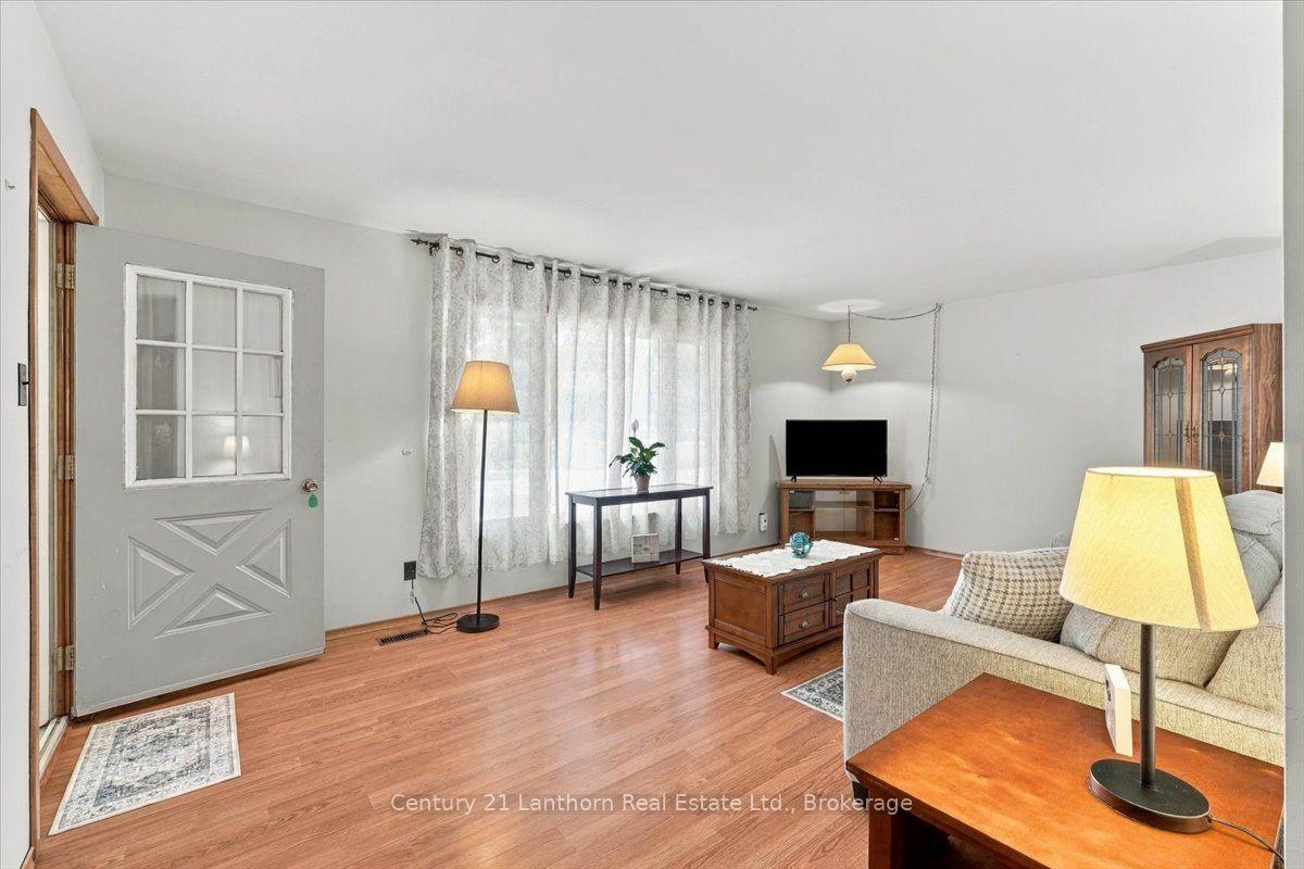 Photo 9 of 18 Dingman Street, Centre Hastings — HOMEH