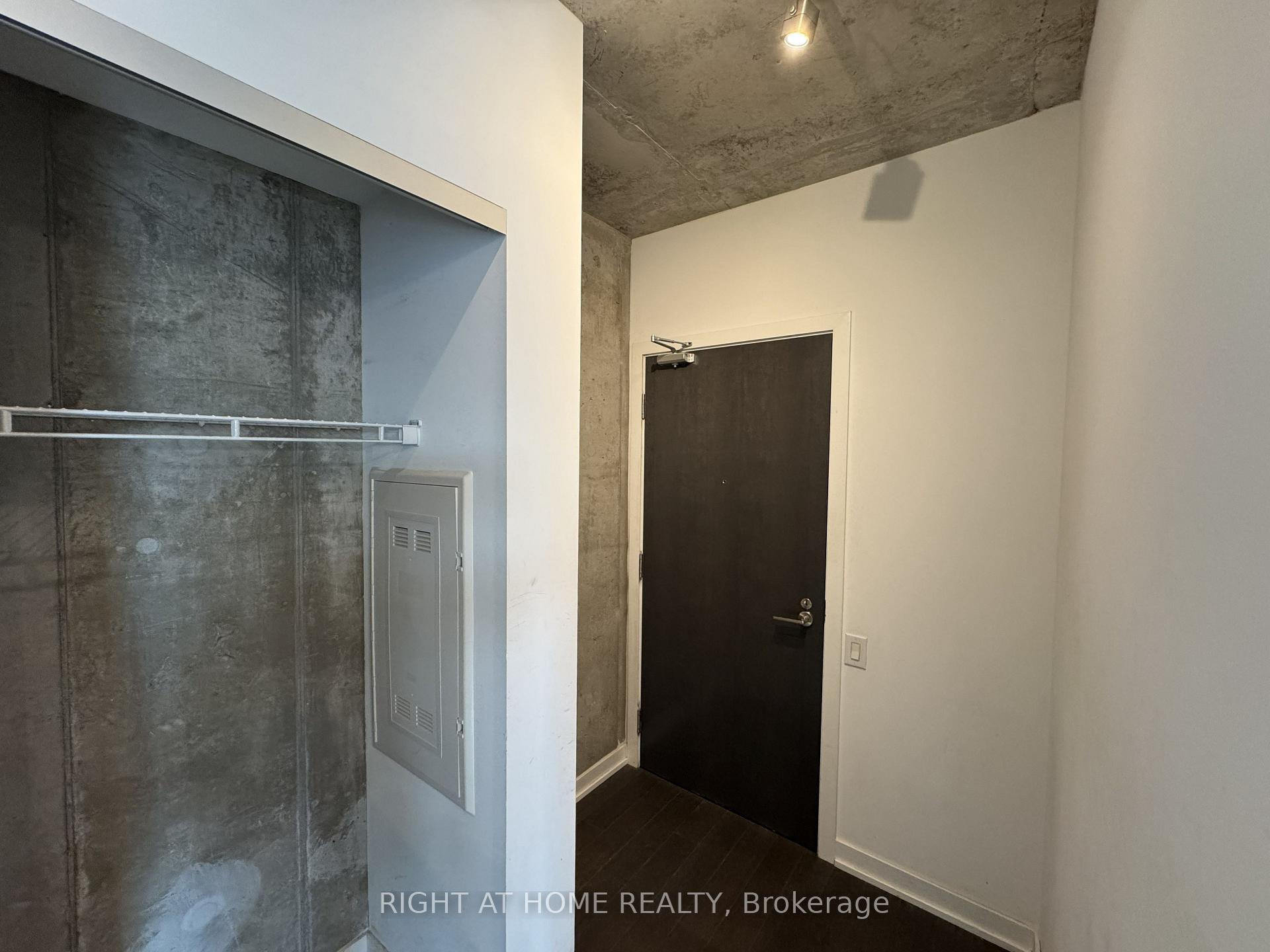 Photo 1 of Unit 3003, 11 Charlotte Street, Toronto, Waterfront Communities — HOMEH