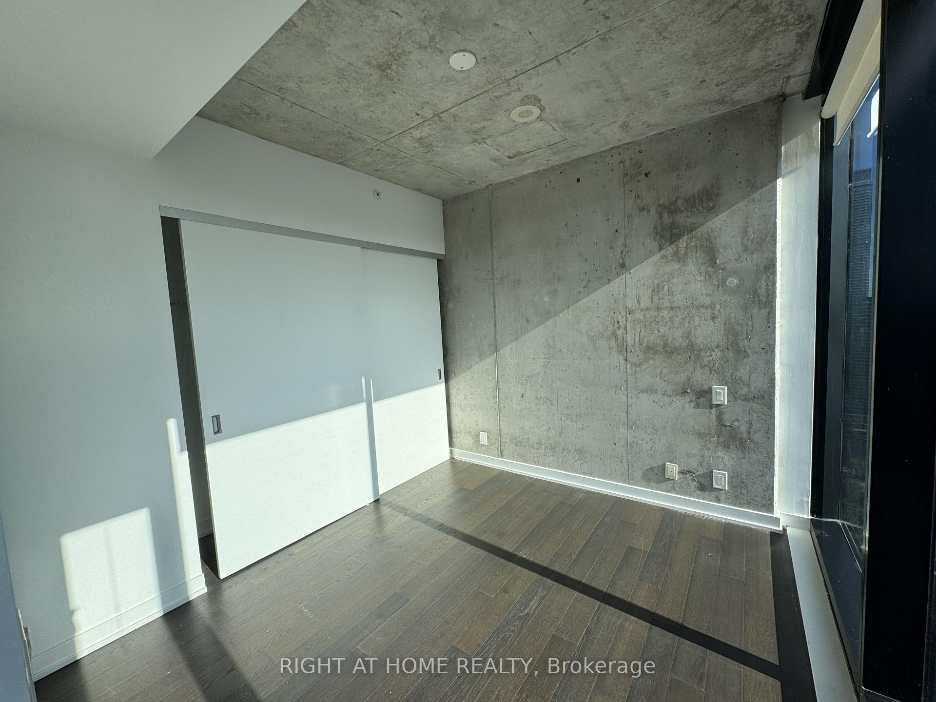 Photo 17 of Unit 3003, 11 Charlotte Street, Toronto, Waterfront Communities — HOMEH