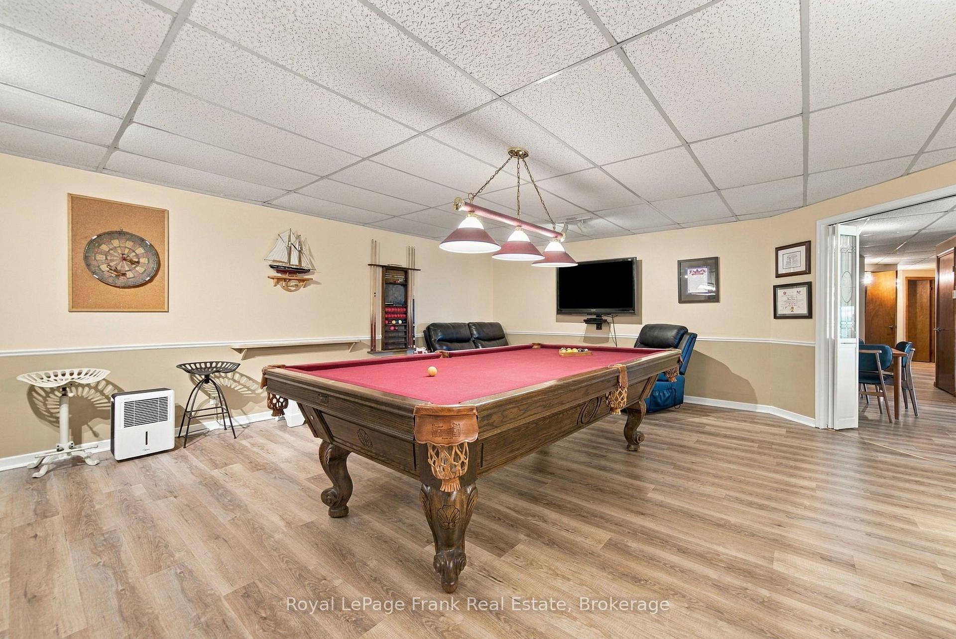Photo 34 of 61 Bluewater Avenue, Kawartha Lakes, Lindsay — HOMEH