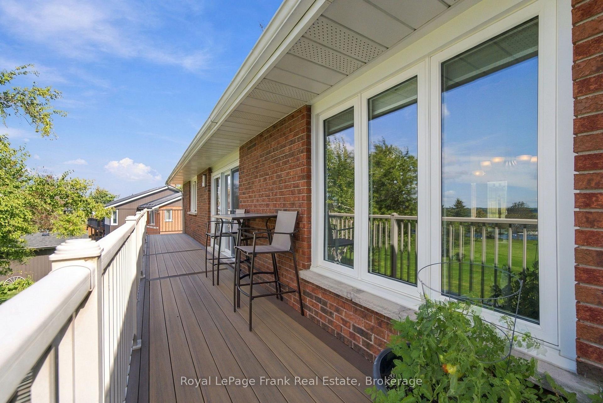 Photo 43 of 61 Bluewater Avenue, Kawartha Lakes, Lindsay — HOMEH