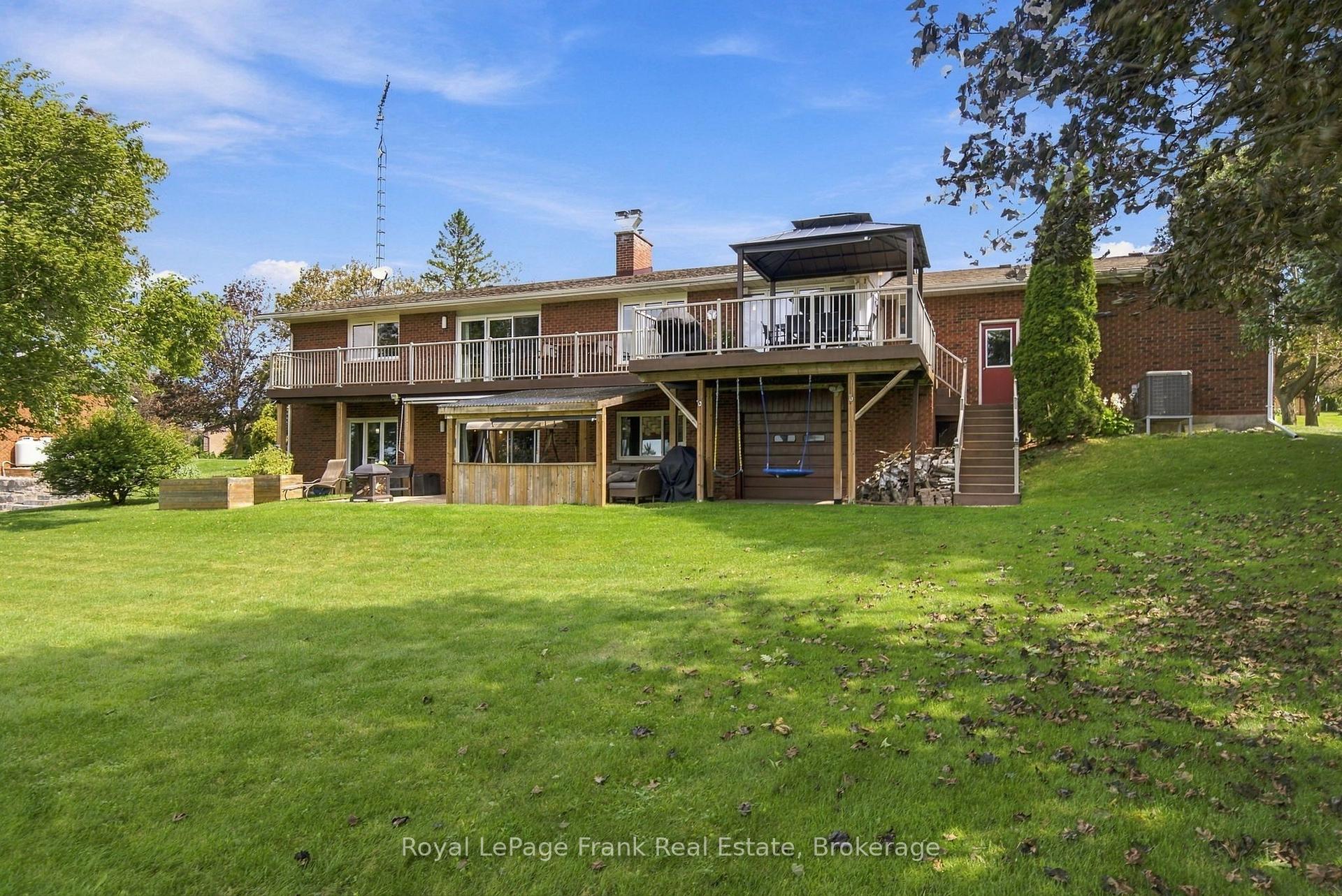 Photo 50 of 61 Bluewater Avenue, Kawartha Lakes, Lindsay — HOMEH
