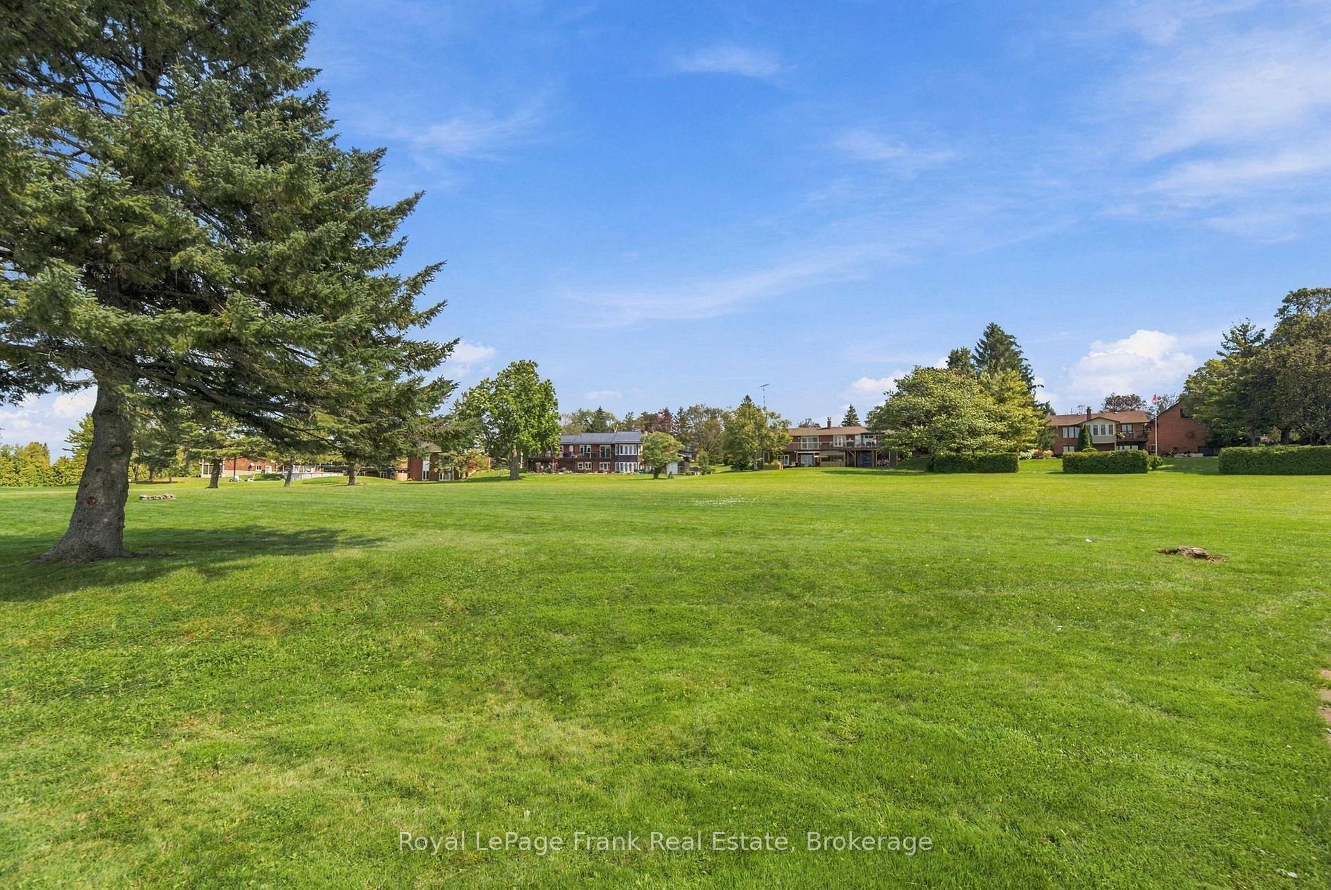 Photo 54 of 61 Bluewater Avenue, Kawartha Lakes, Lindsay — HOMEH