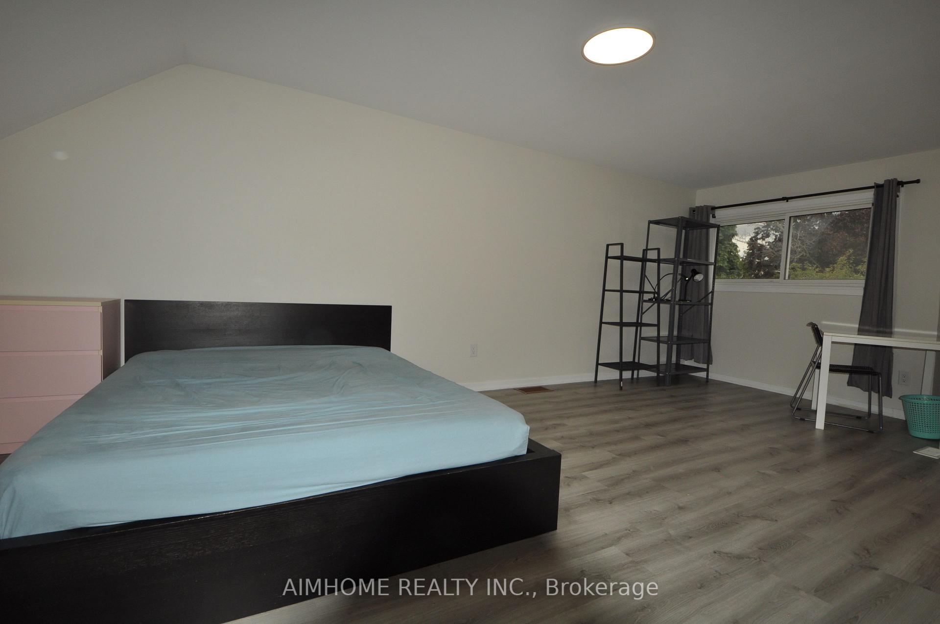 Photo 10 of Unit 806, 1 Liszt Gate, North York, Hillcrest Village — HOMEH