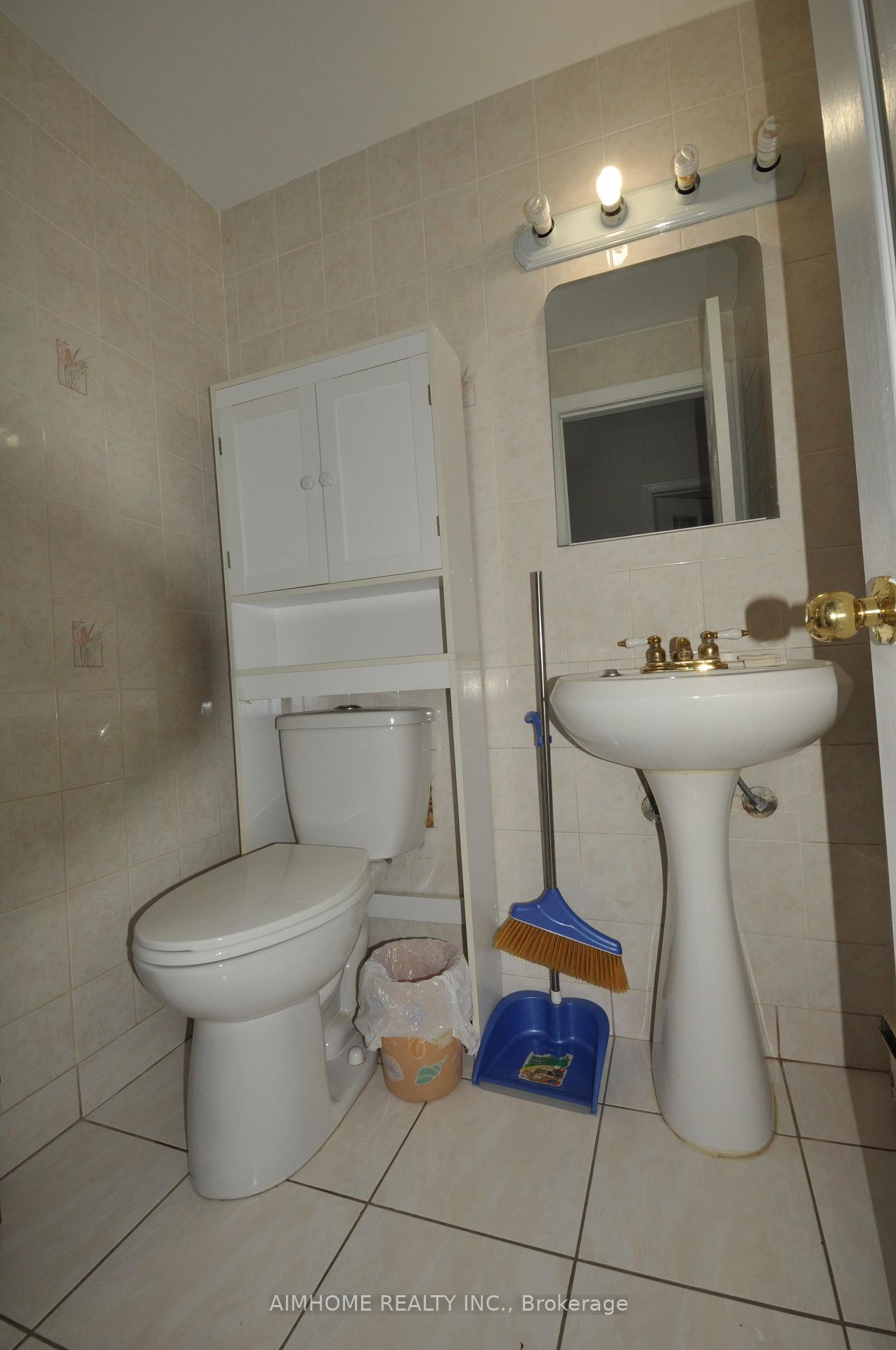 Photo 15 of Unit 806, 1 Liszt Gate, North York, Hillcrest Village — HOMEH