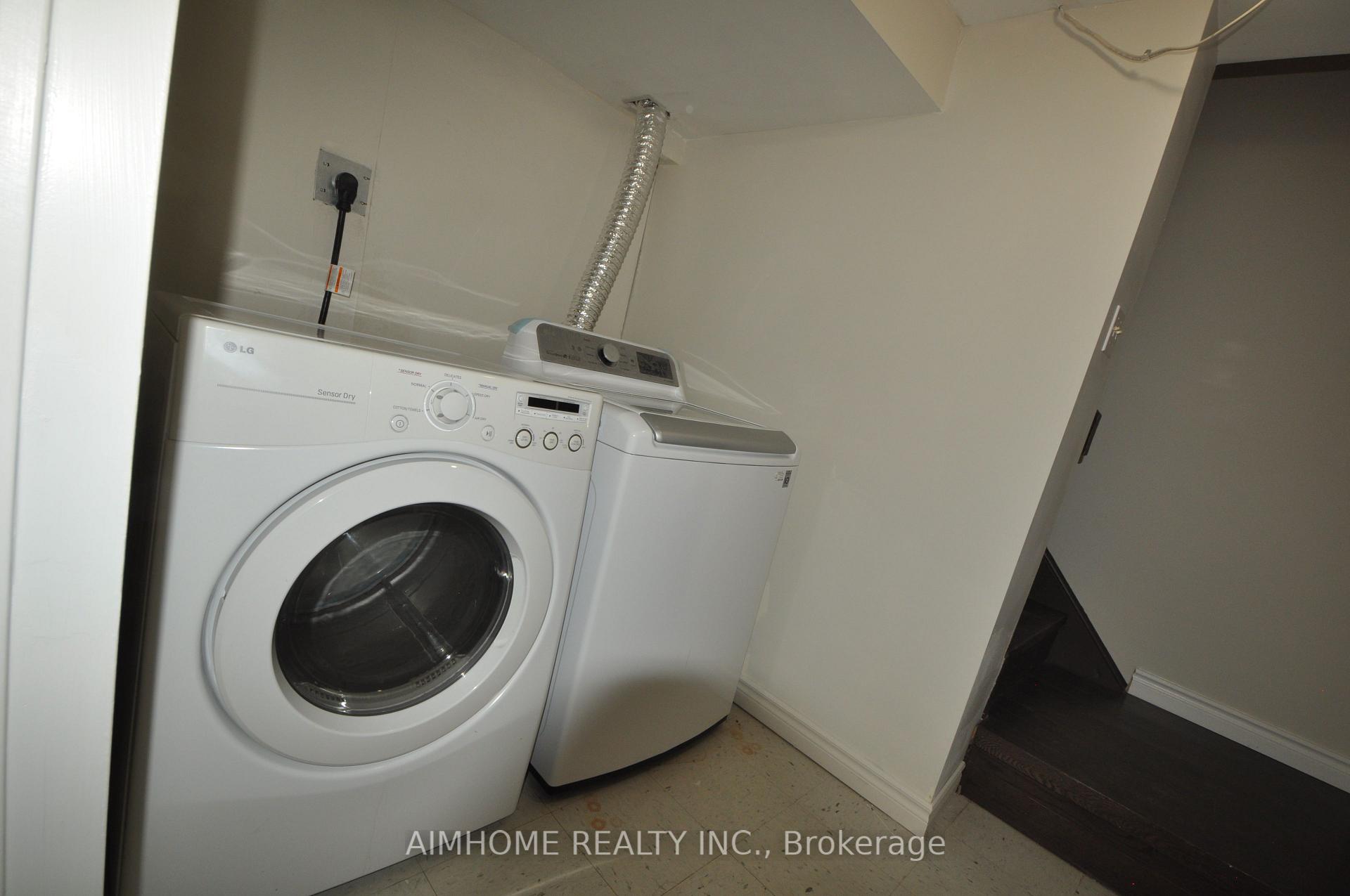 Photo 17 of Unit 806, 1 Liszt Gate, North York, Hillcrest Village — HOMEH