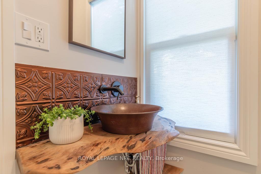 Photo 37 of 21 Johnston Street, St. Catharines, Port Dalhousie — HOMEH