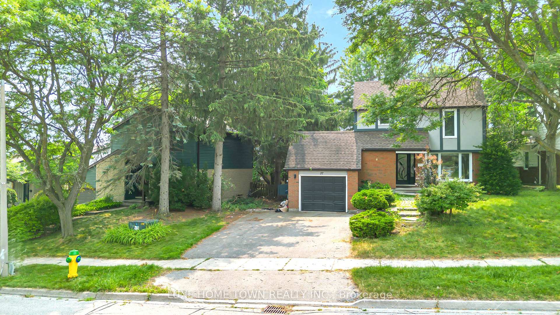 Photo 38 of 37 Ferman (Upper) Drive, Guelph, Willow West/Sugarbush/West Acres — HOMEH