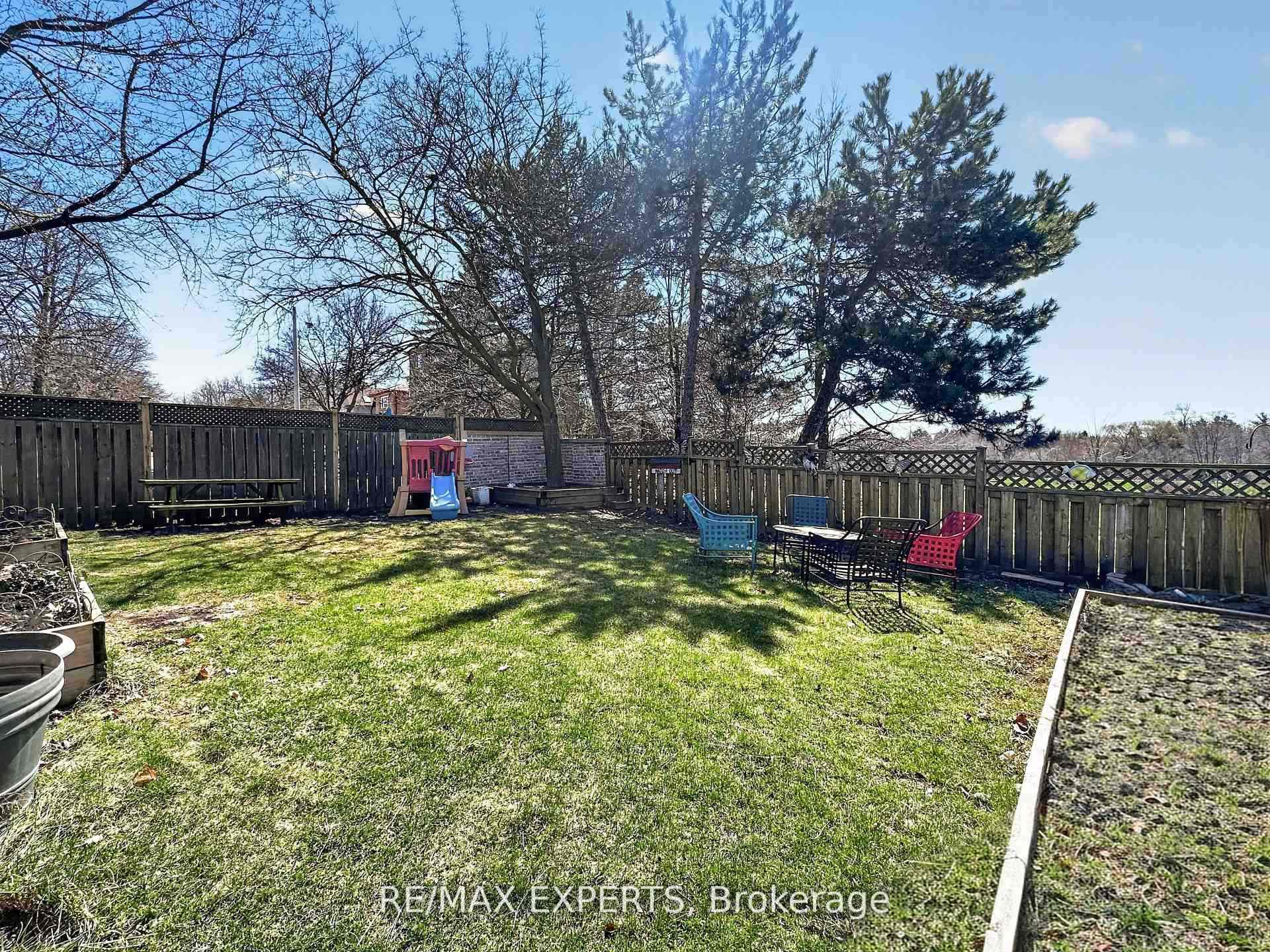Photo 30 of 86 Sutter Avenue, Brampton, Heart Lake West — HOMEH