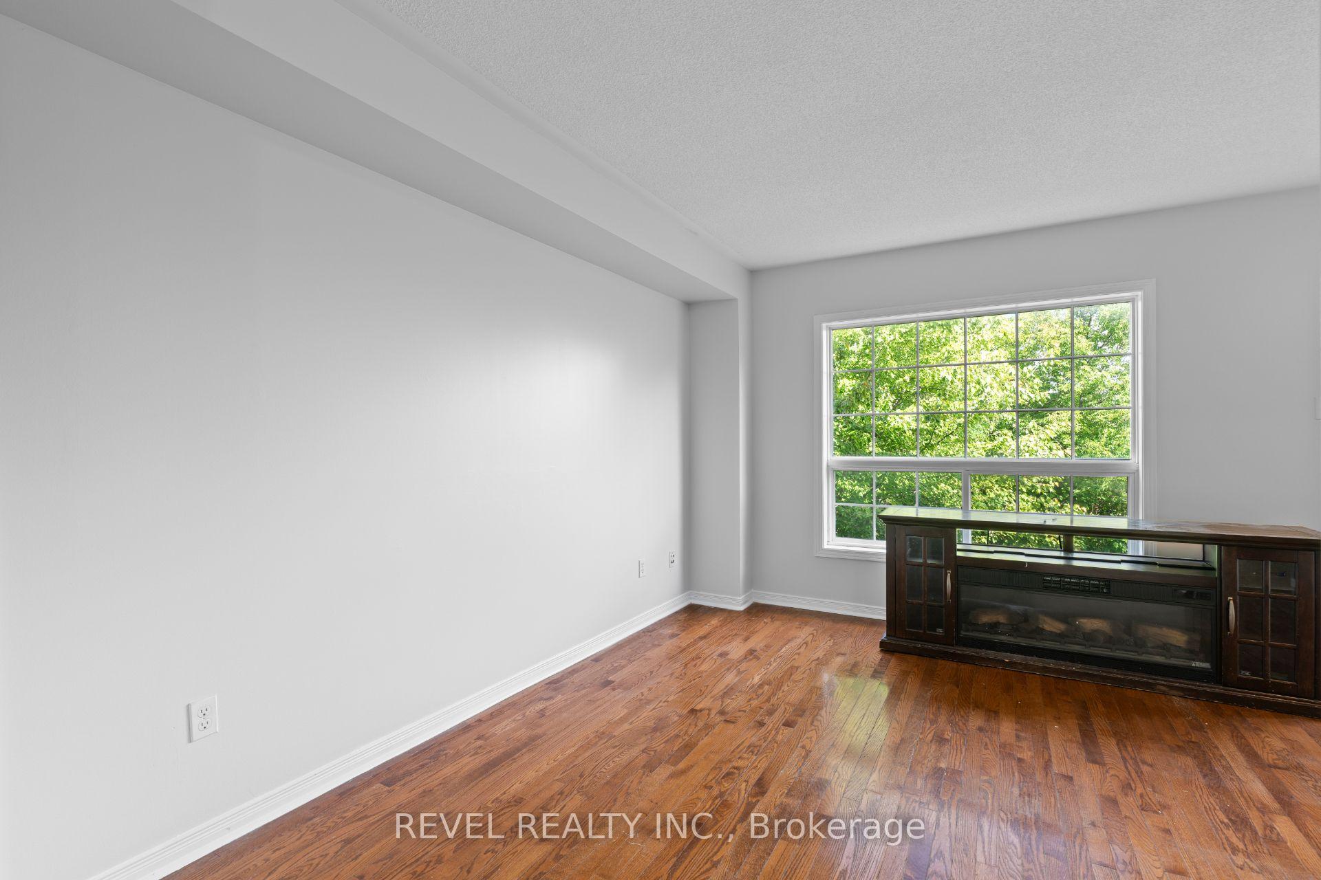 Photo 8 of Unit 55, 6399 Spinnaker Circle, Mississauga, Meadowvale Village — HOMEH