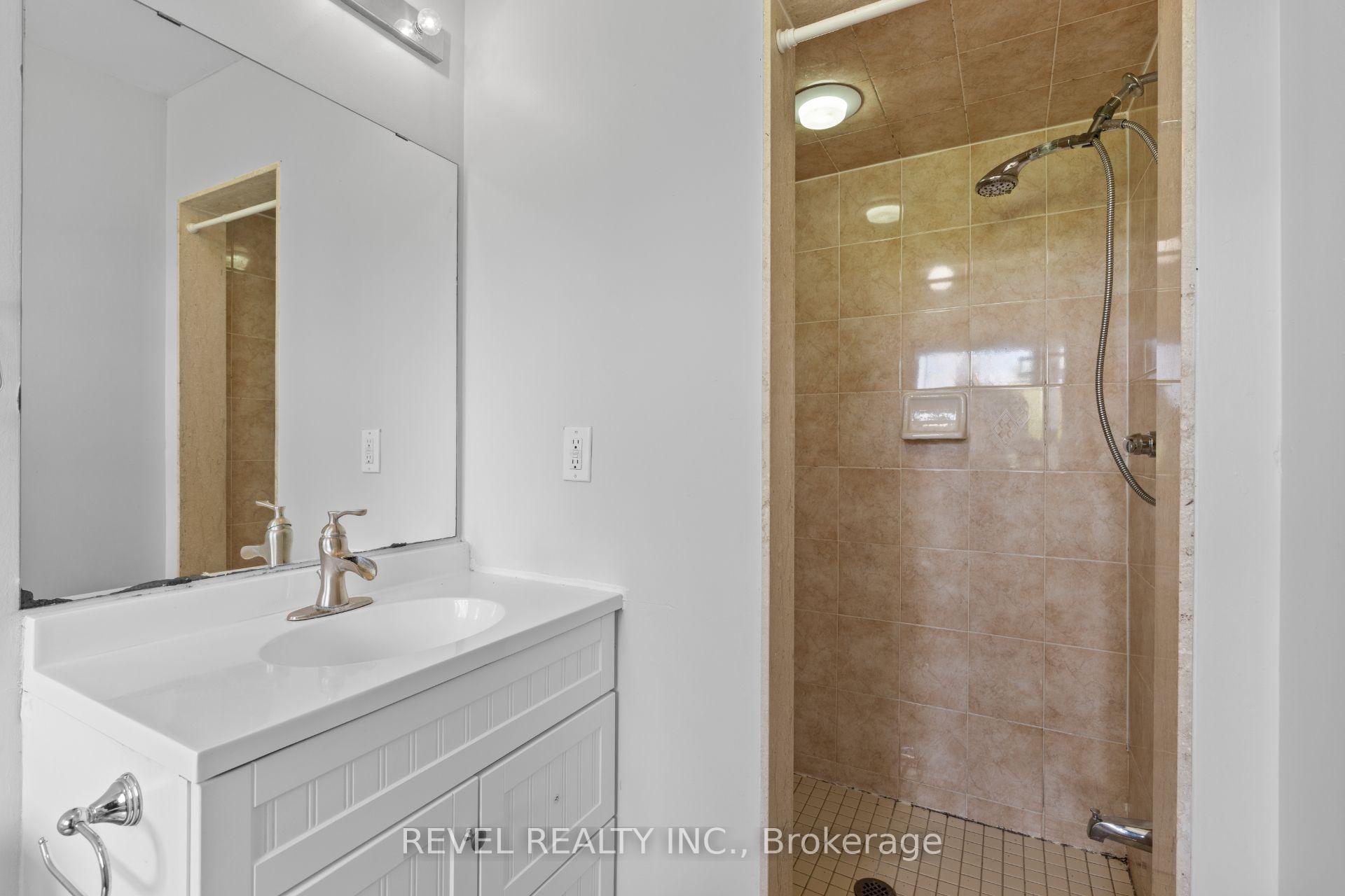 Photo 17 of Unit 55, 6399 Spinnaker Circle, Mississauga, Meadowvale Village — HOMEH