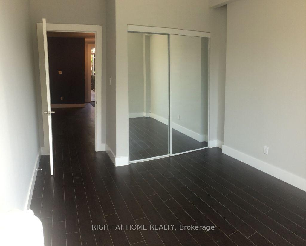 Photo 13 of 194A Carlton Street, Toronto, Cabbagetown-South St. James Town — HOMEH
