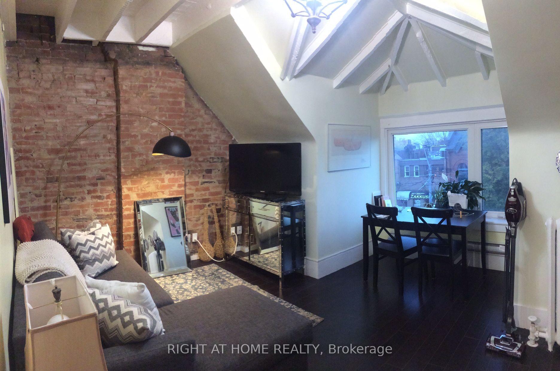 Photo 15 of 194A Carlton Street, Toronto, Cabbagetown-South St. James Town — HOMEH