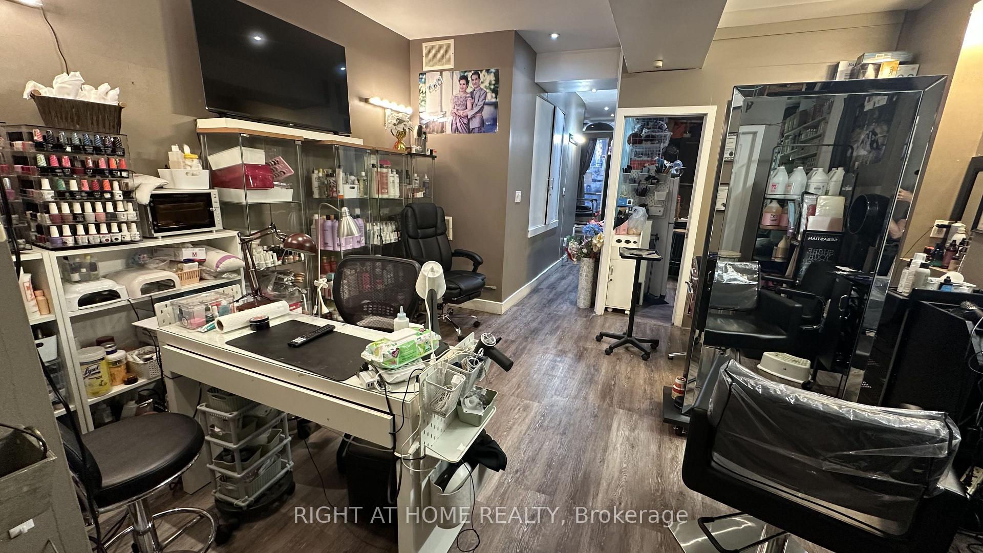 Photo 21 of 194A Carlton Street, Toronto, Cabbagetown-South St. James Town — HOMEH