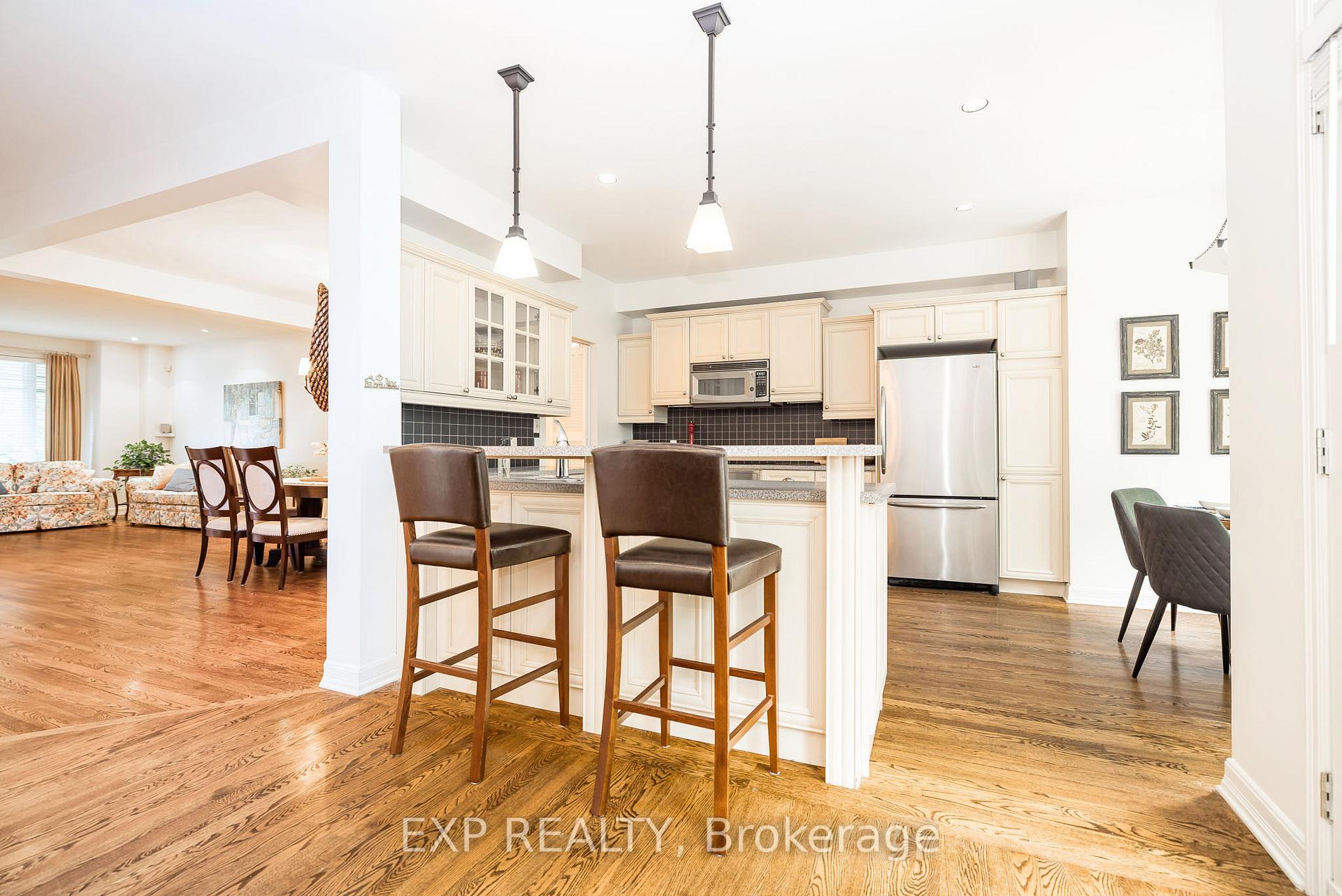 Photo 12 of 36 Oakbriar Crescent, Ottawa, Barrhaven - Stonebridge — HOMEH