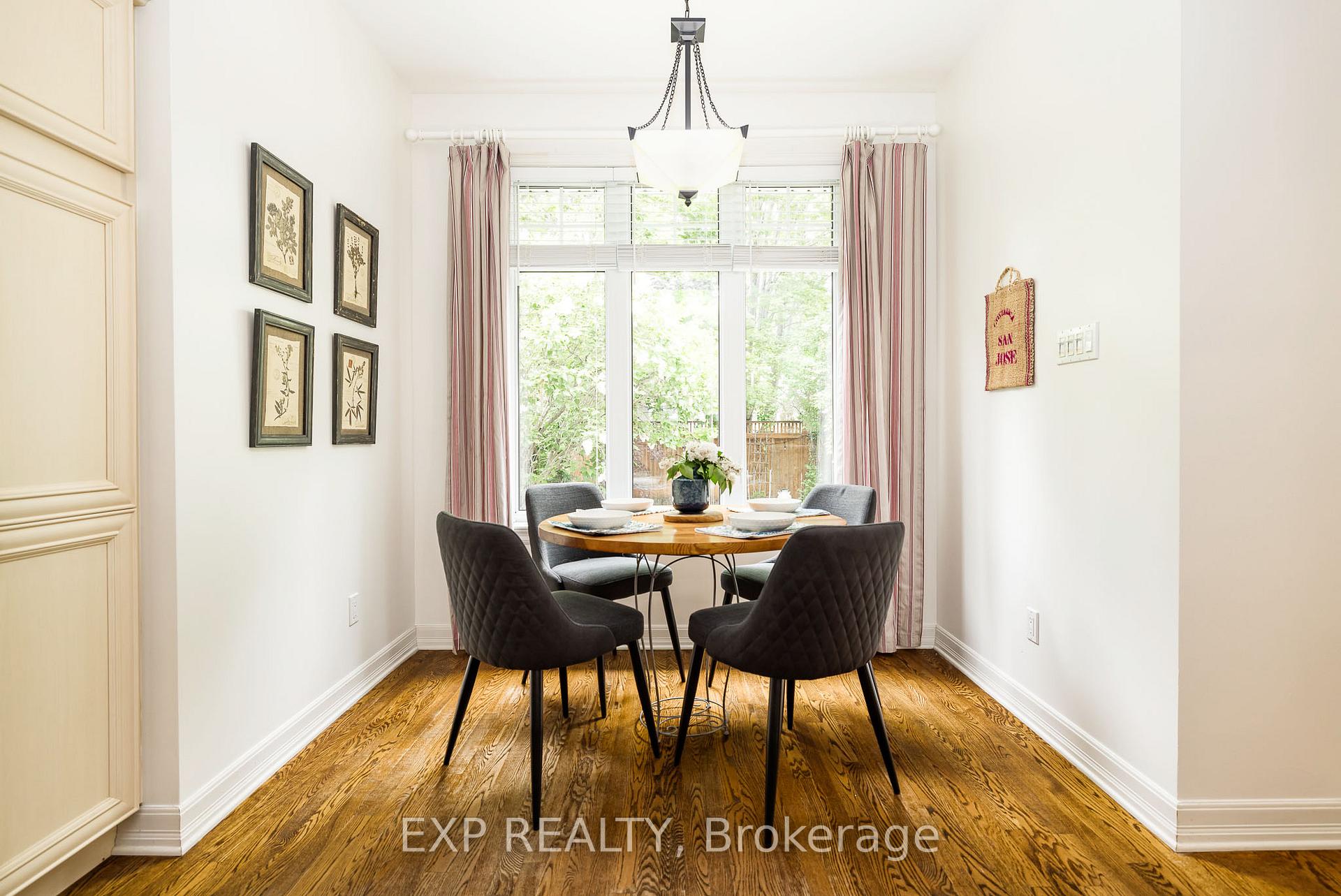 Photo 18 of 36 Oakbriar Crescent, Ottawa, Barrhaven - Stonebridge — HOMEH