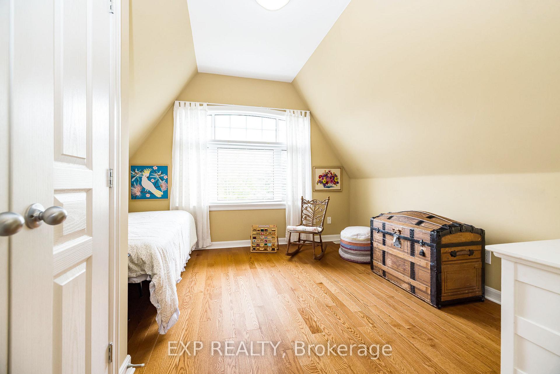 Photo 28 of 36 Oakbriar Crescent, Ottawa, Barrhaven - Stonebridge — HOMEH