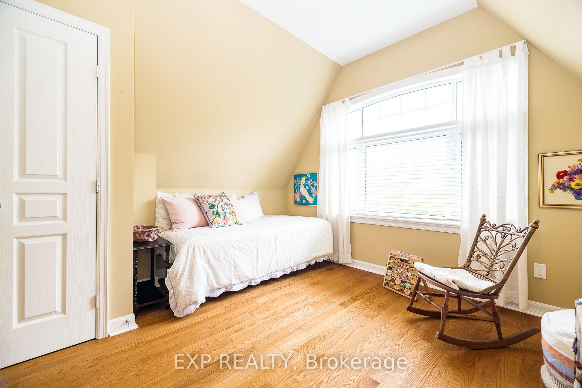 Photo 29 of 36 Oakbriar Crescent, Ottawa, Barrhaven - Stonebridge — HOMEH
