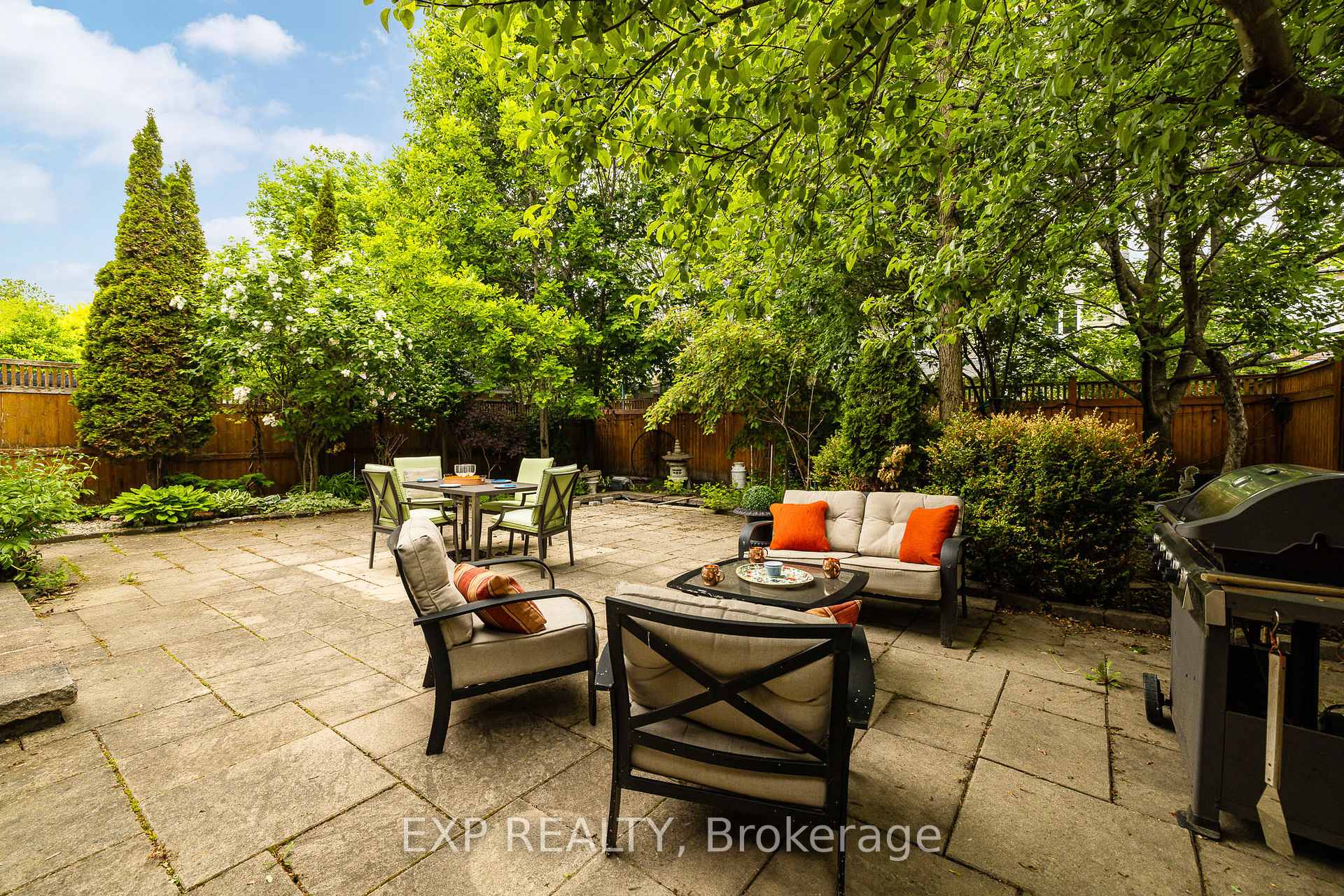 Photo 39 of 36 Oakbriar Crescent, Ottawa, Barrhaven - Stonebridge — HOMEH