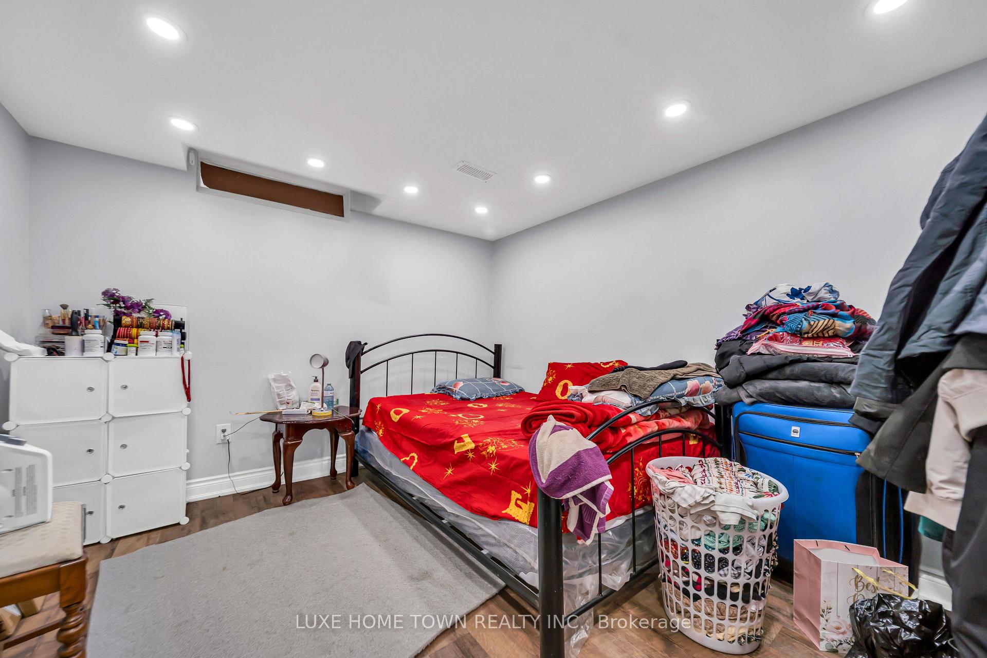 Photo 19 of 37 Ferman (Lower) Drive, Guelph, Willow West/Sugarbush/West Acres — HOMEH