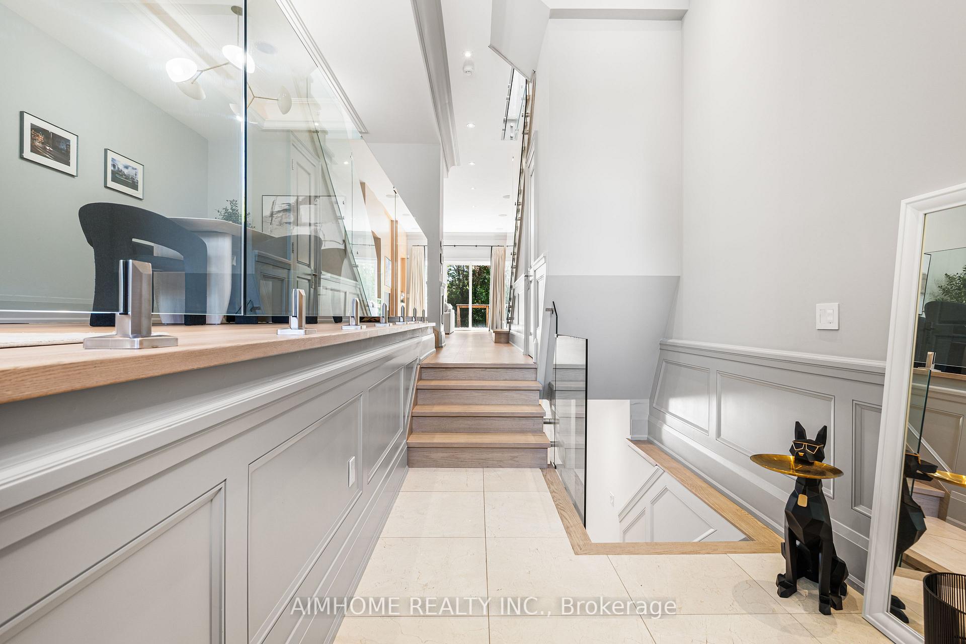 Photo 2 of 191 Glengarry Avenue, Toronto, Lawrence Park North — HOMEH