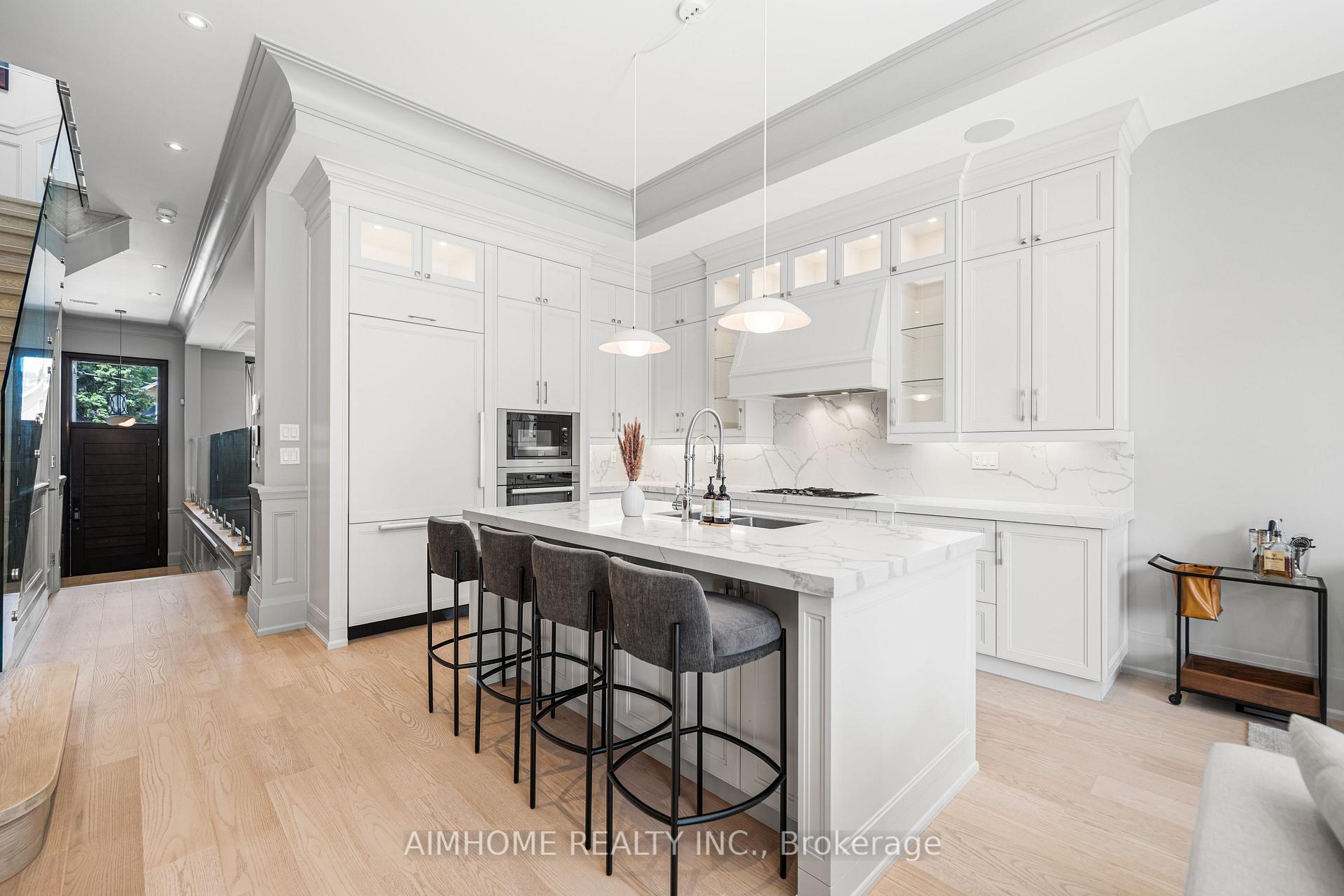 Photo 10 of 191 Glengarry Avenue, Toronto, Lawrence Park North — HOMEH
