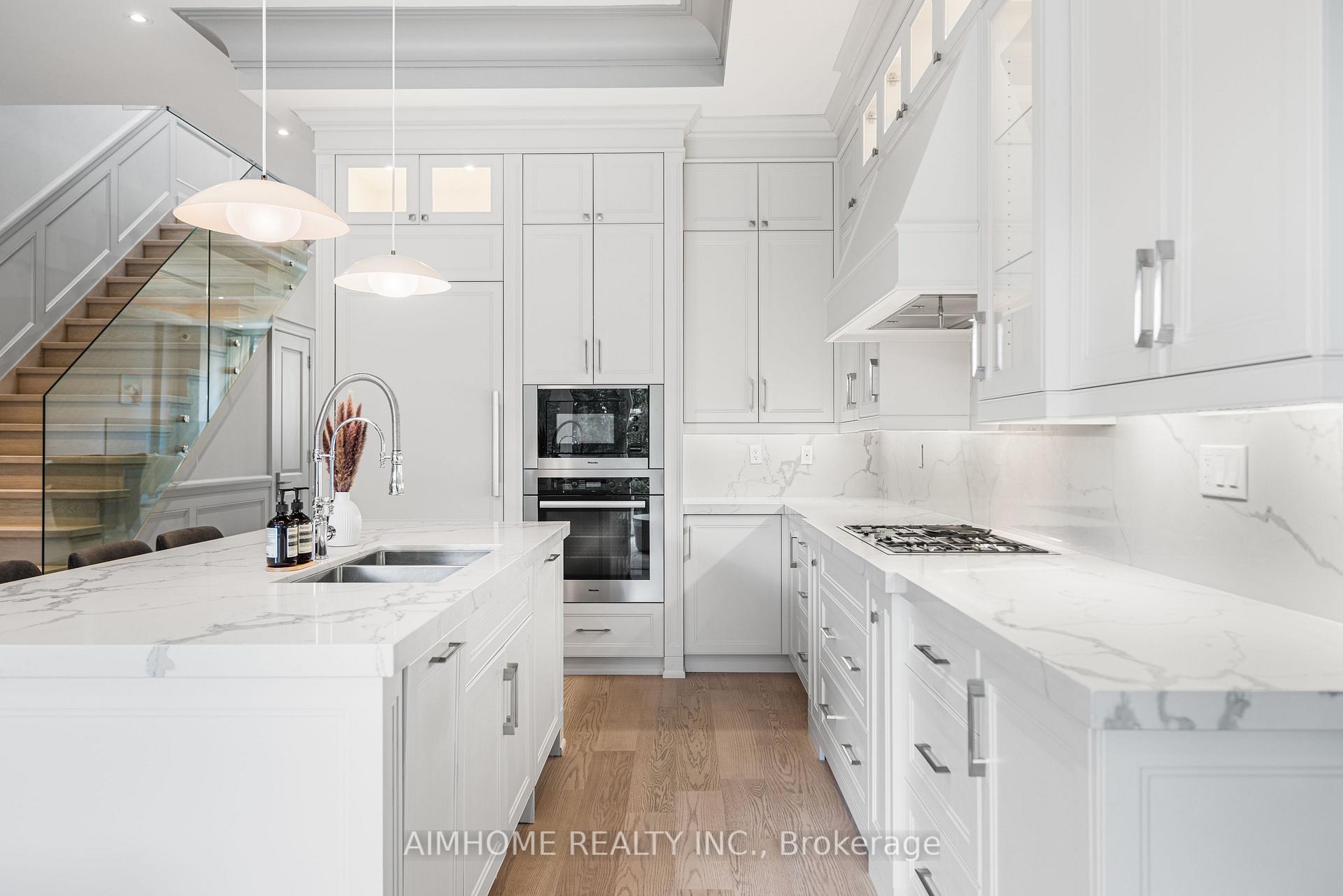 Photo 11 of 191 Glengarry Avenue, Toronto, Lawrence Park North — HOMEH