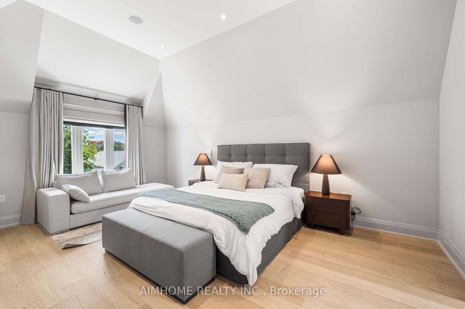 Photo 22 of 191 Glengarry Avenue, Toronto, Lawrence Park North — HOMEH